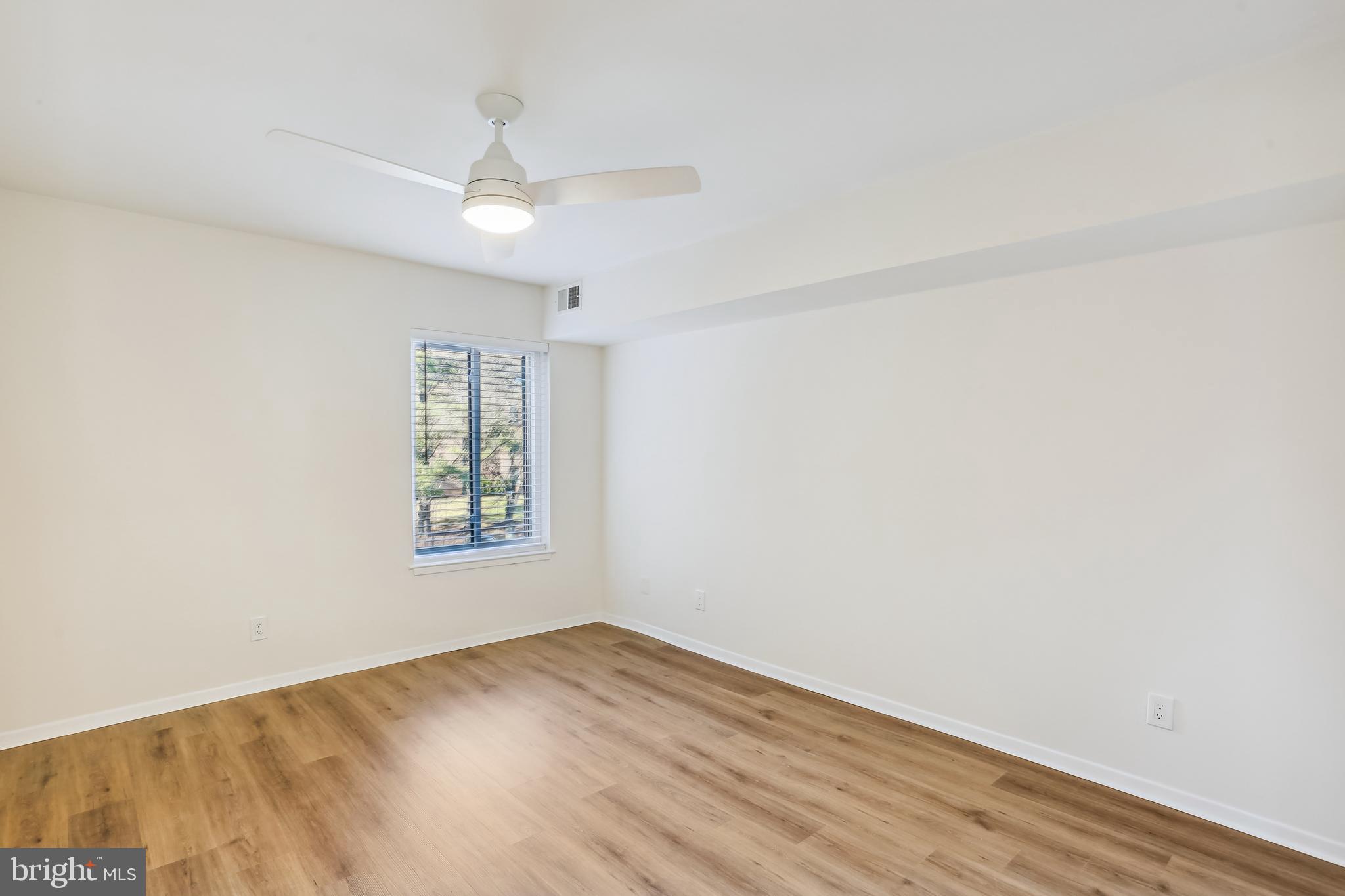 GEORGETOWN VILLAGE - Residential