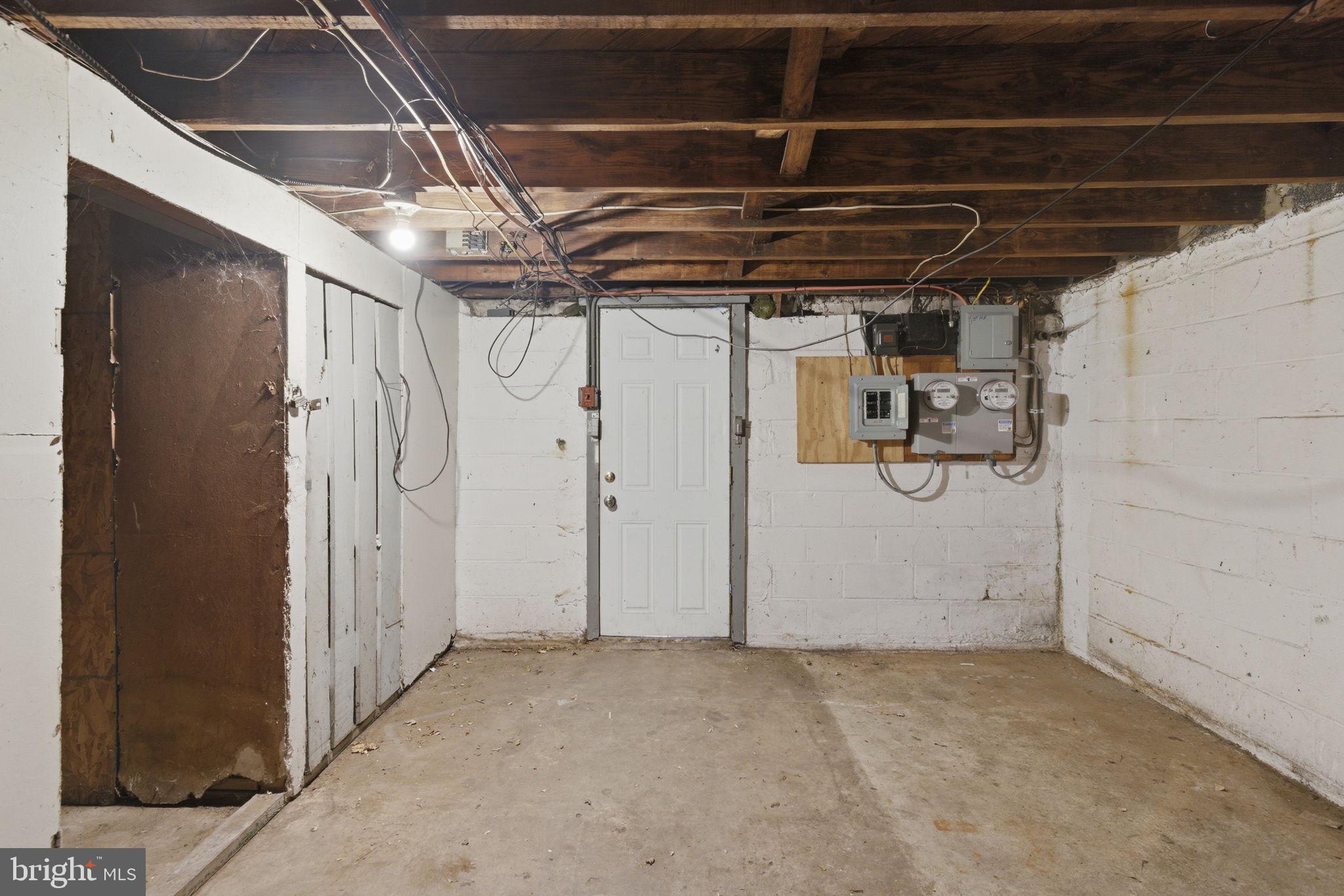 WARD 27 - Residential Income