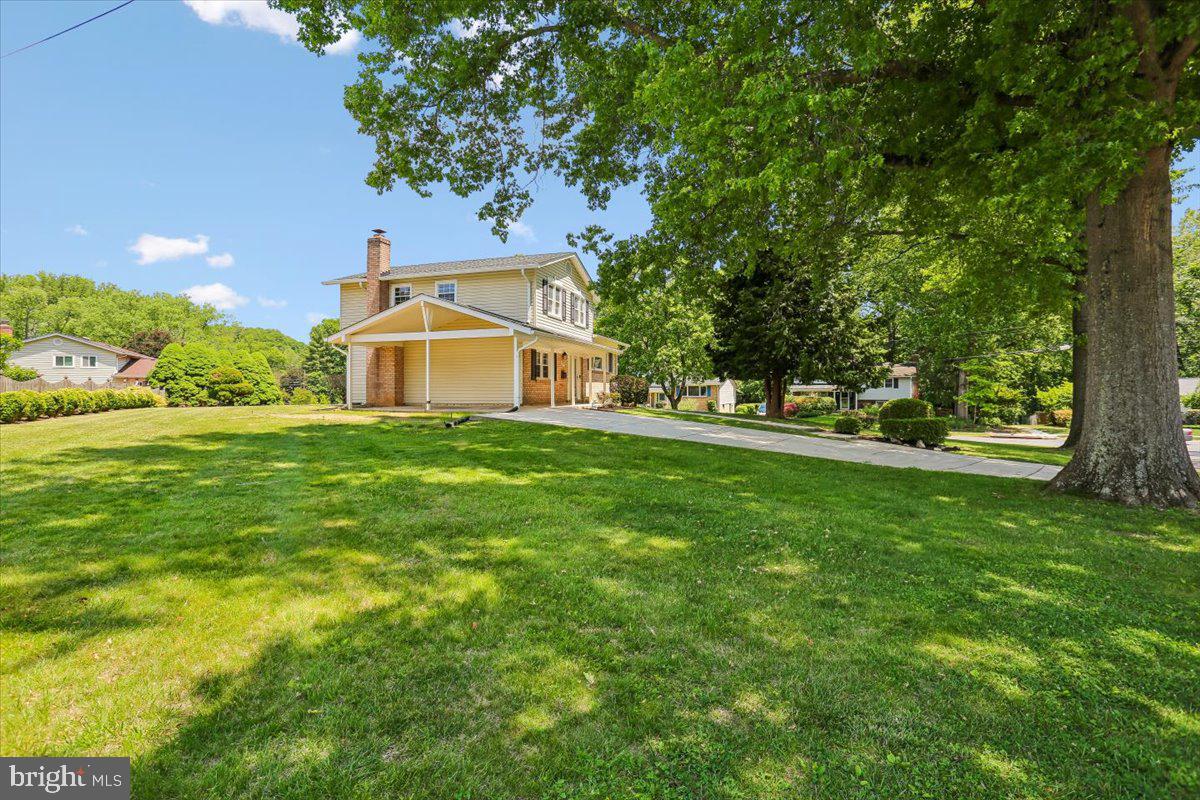 ROCK CREEK MANOR - Residential