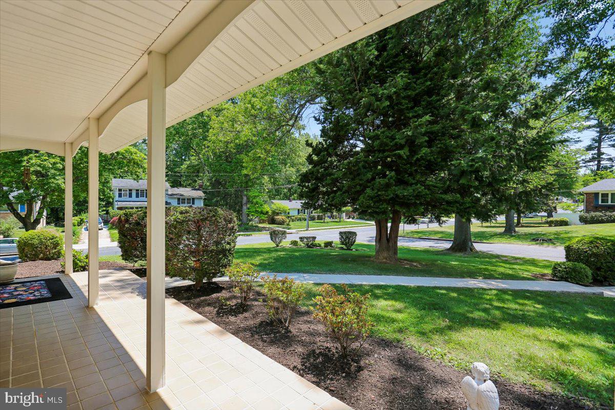 ROCK CREEK MANOR - Residential