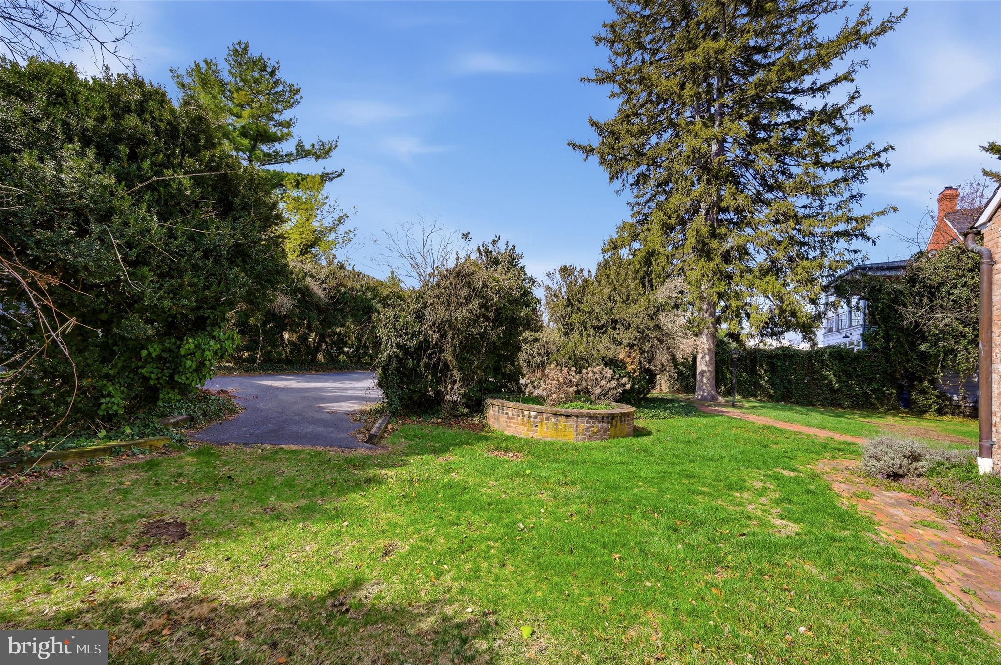 WINCHESTER HISTORIC DISTRICT - Residential