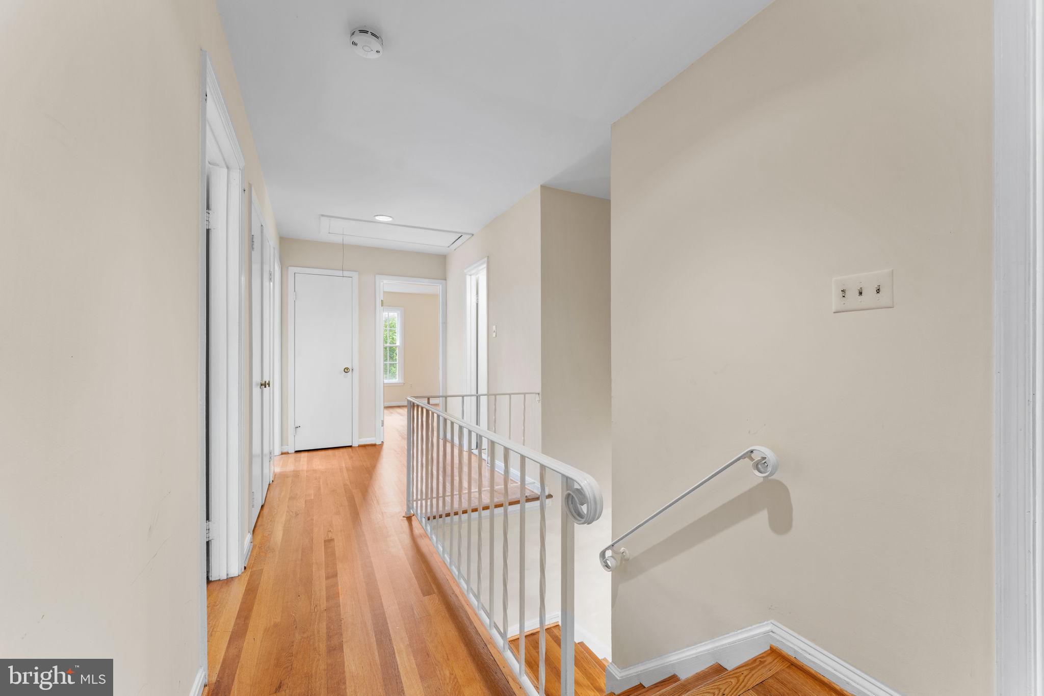 EAST GATE OF POTOMAC - Residential Lease