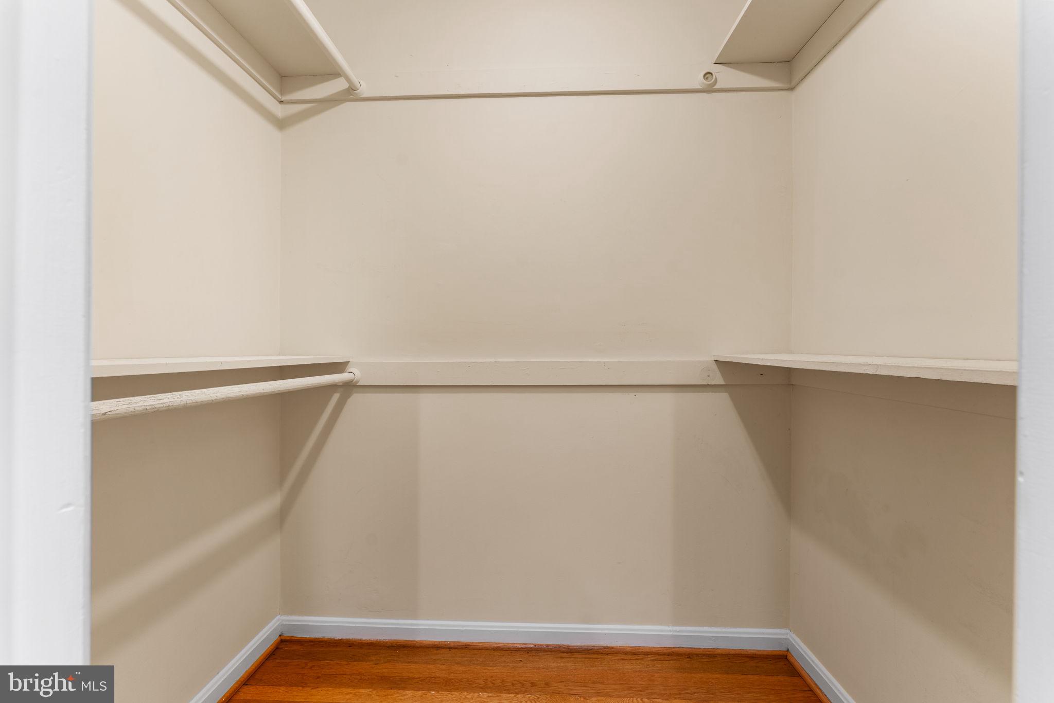 EAST GATE OF POTOMAC - Residential Lease