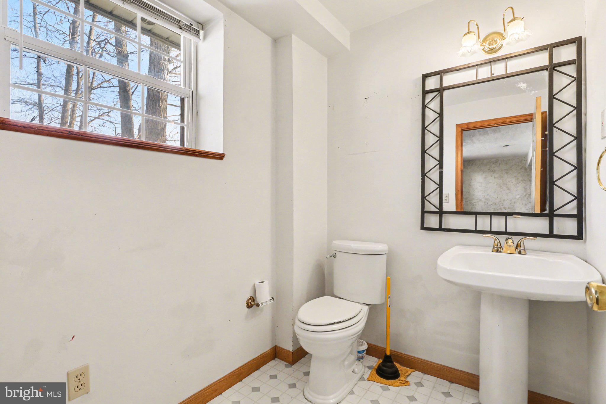 SHREWSBURY - Residential