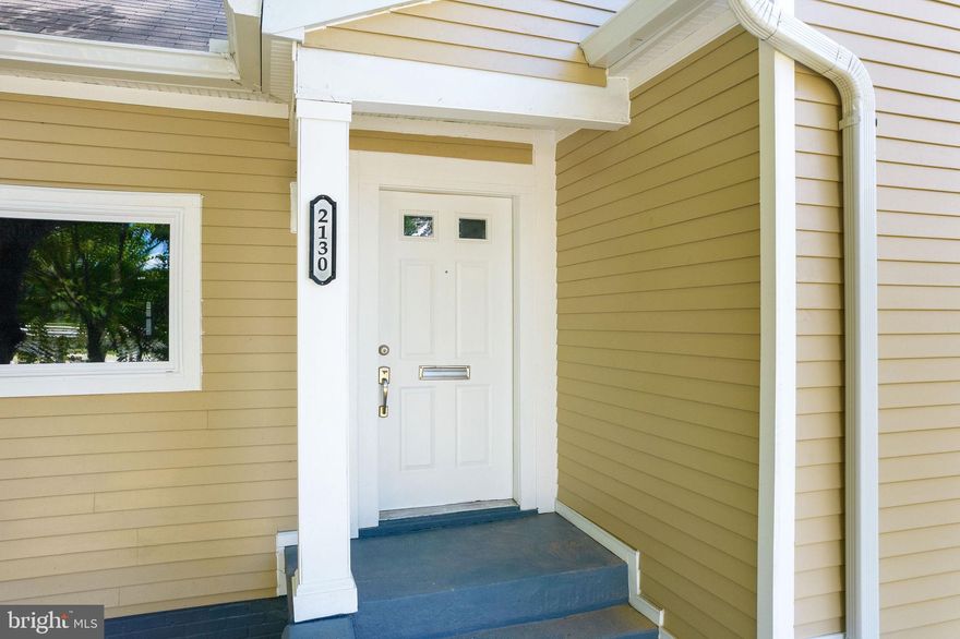 Complete remodel single family home !! Brand new flooring, Roofing, Hardy-plank siding with brand new windows , Remodel kitchen, New HVAC System , Huge bedrooms , Master suit with independence exit , Huge corner lot with long driveway and much more!! Came and take a look this one quick !! This one wont last