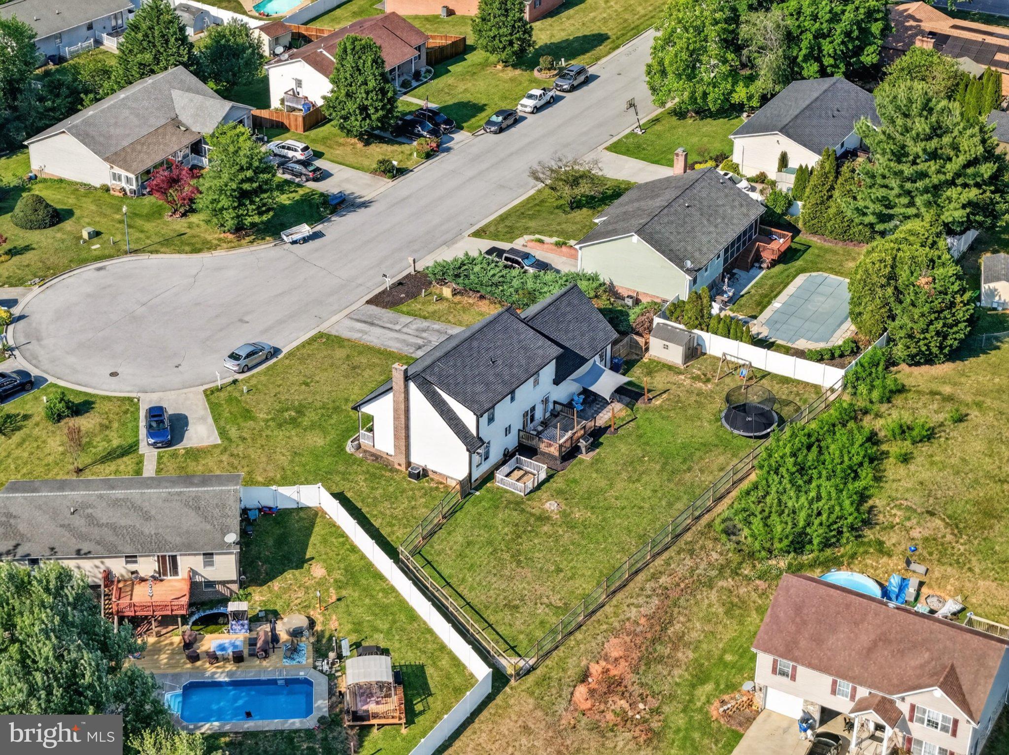 VAUGHT ESTATES - Residential