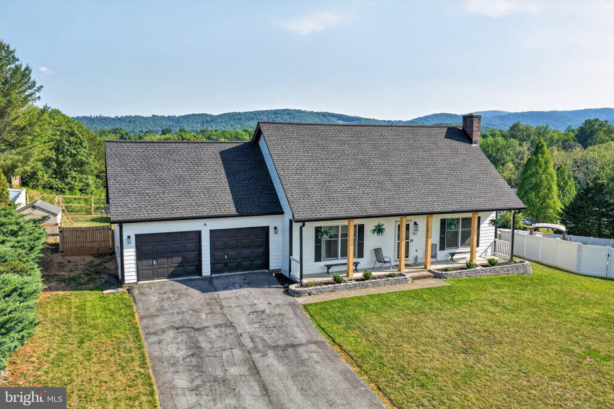 VAUGHT ESTATES - Residential