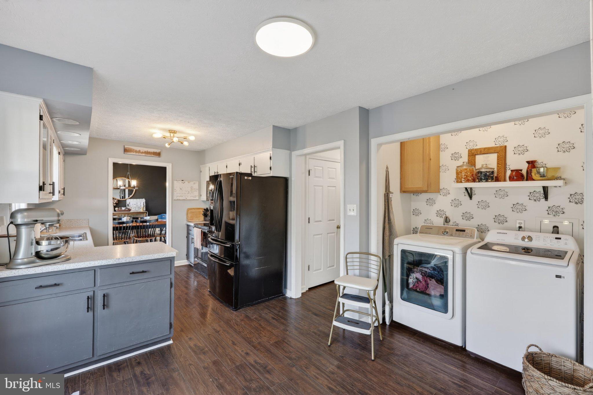 VAUGHT ESTATES - Residential