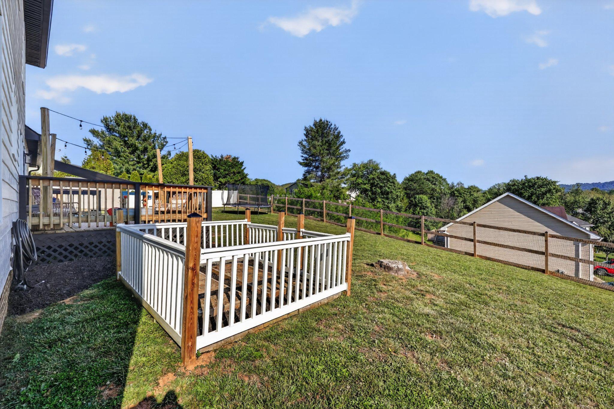 VAUGHT ESTATES - Residential