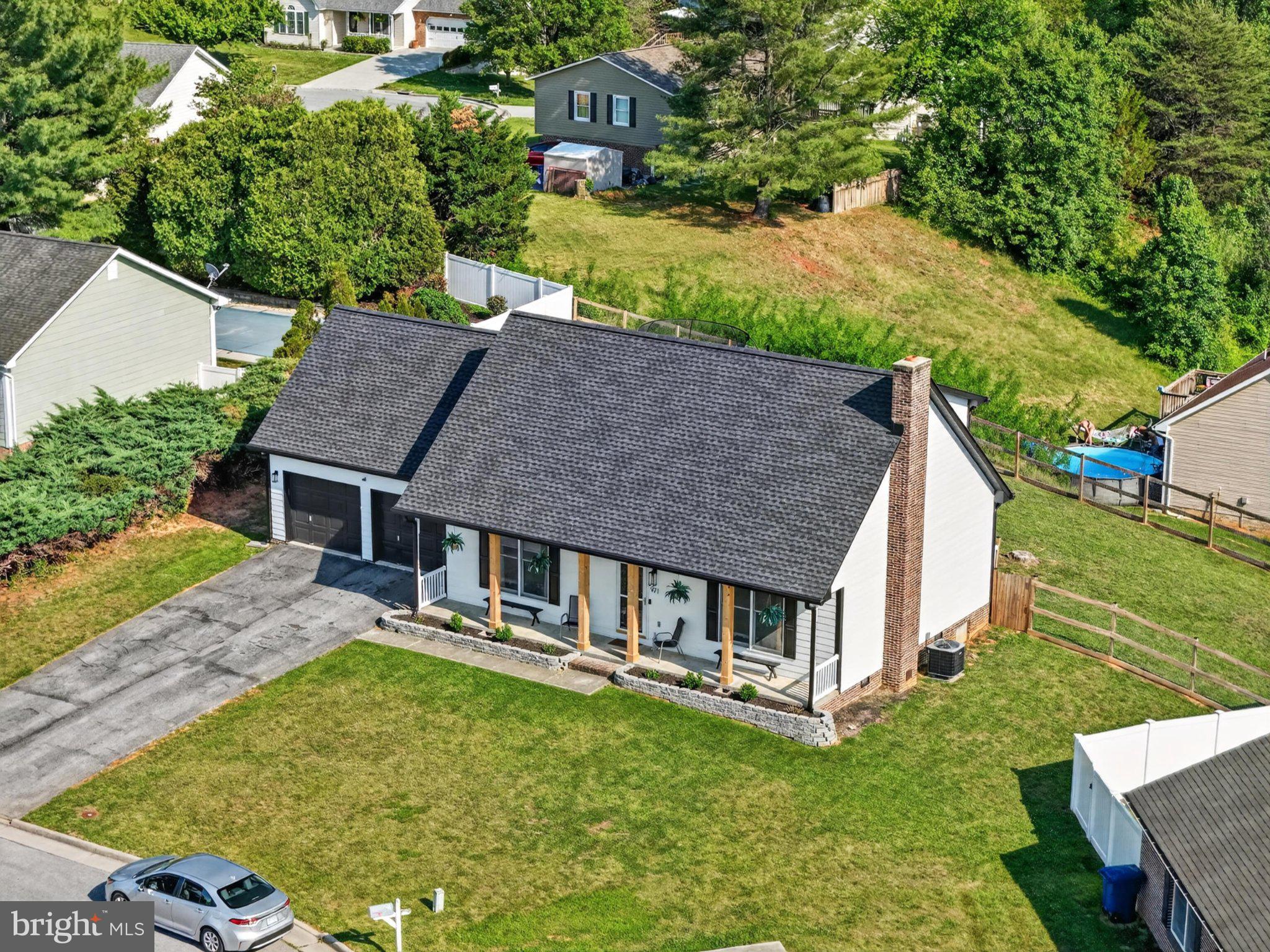 VAUGHT ESTATES - Residential