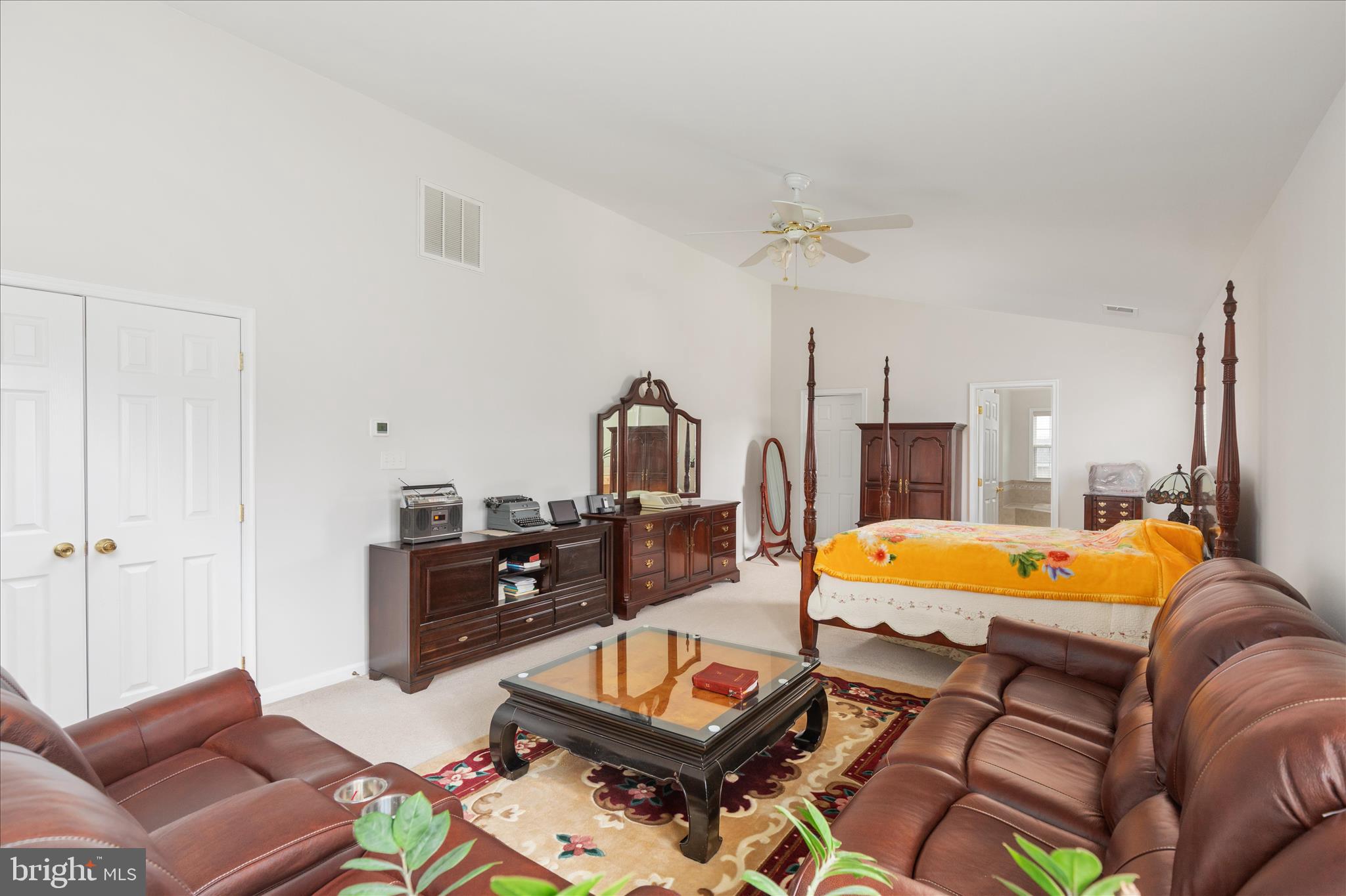 MCCAULEY CROSSING - Residential