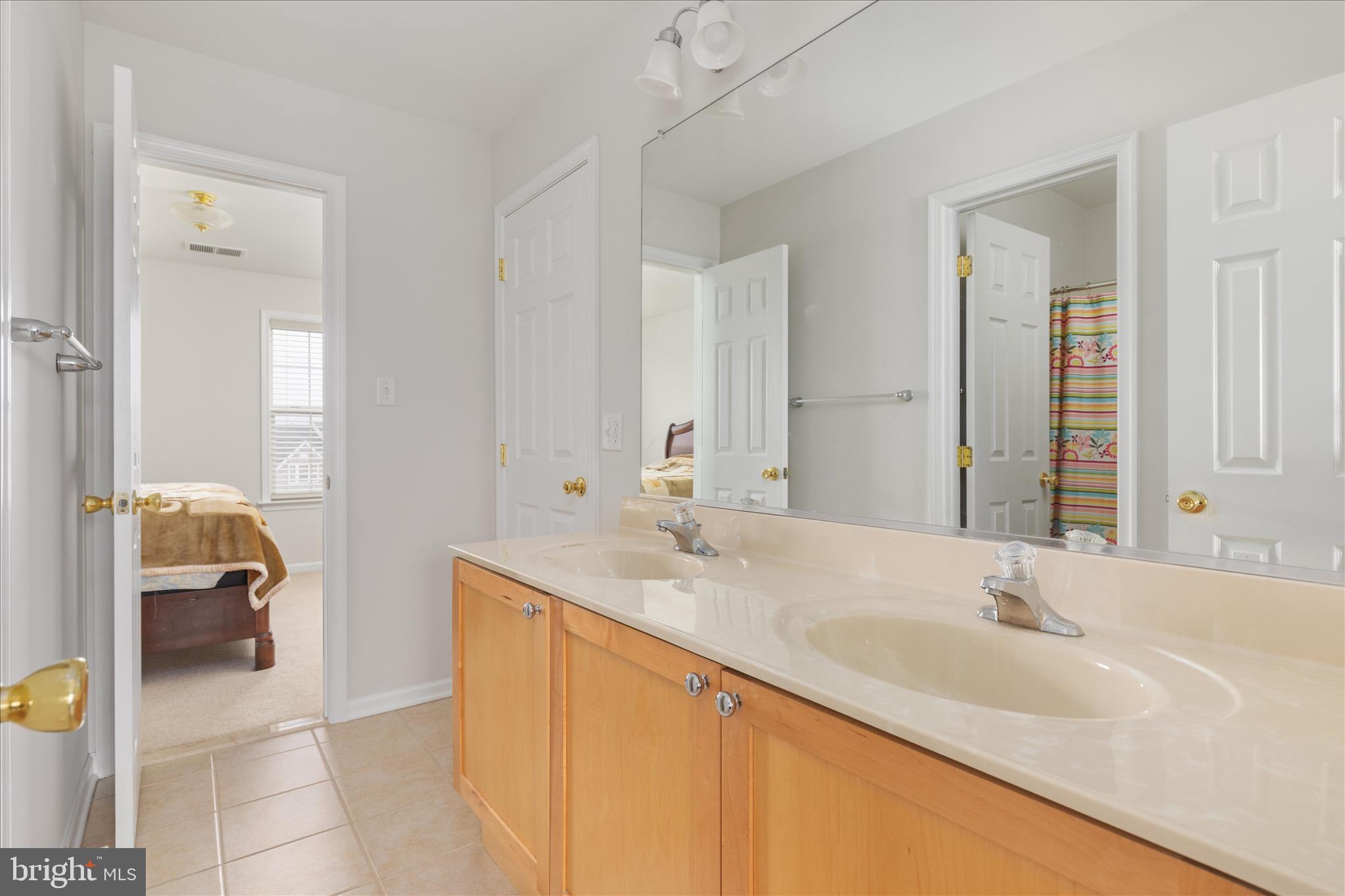 MCCAULEY CROSSING - Residential