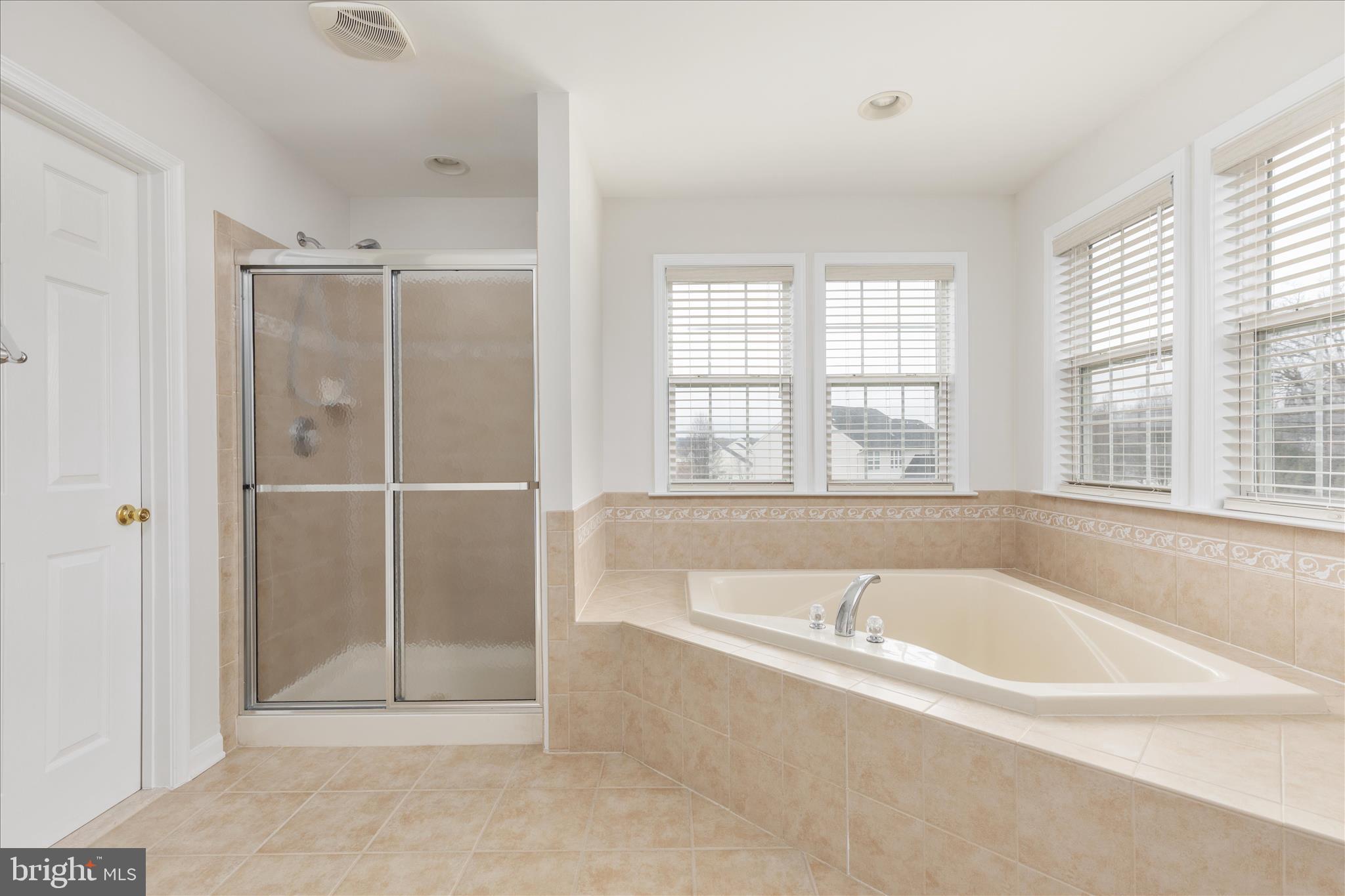 MCCAULEY CROSSING - Residential