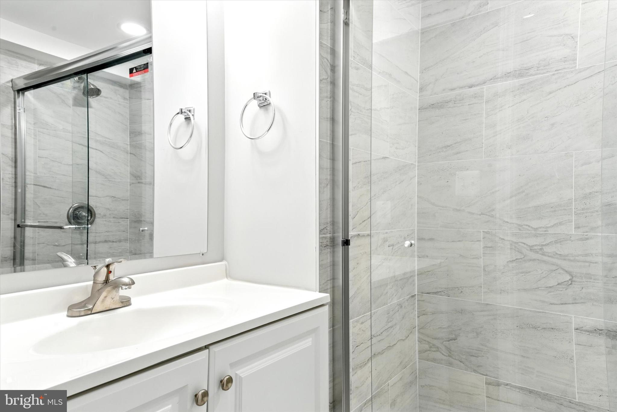 BERKLEY ESTATES - Residential Lease