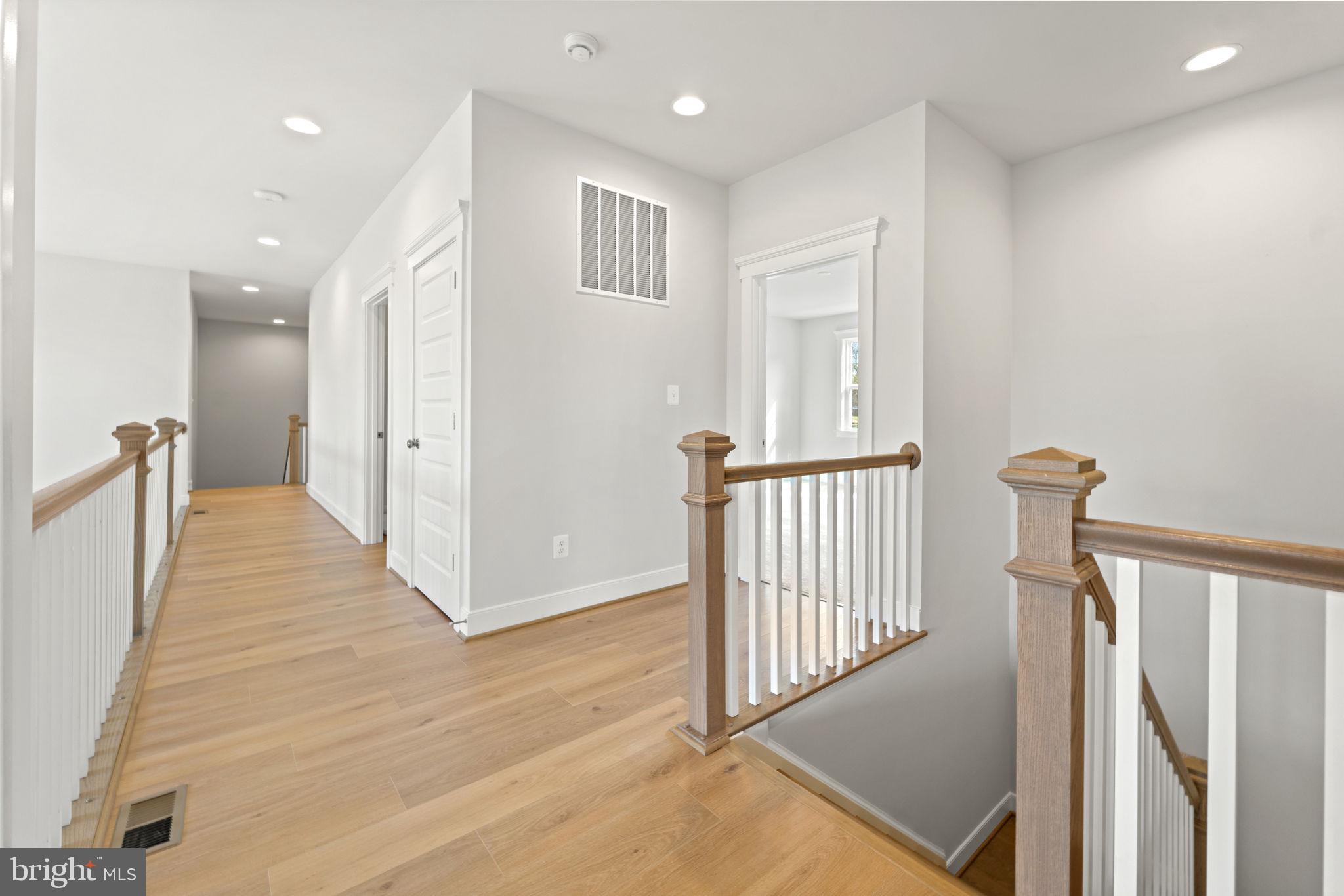 WATERFORD - Residential