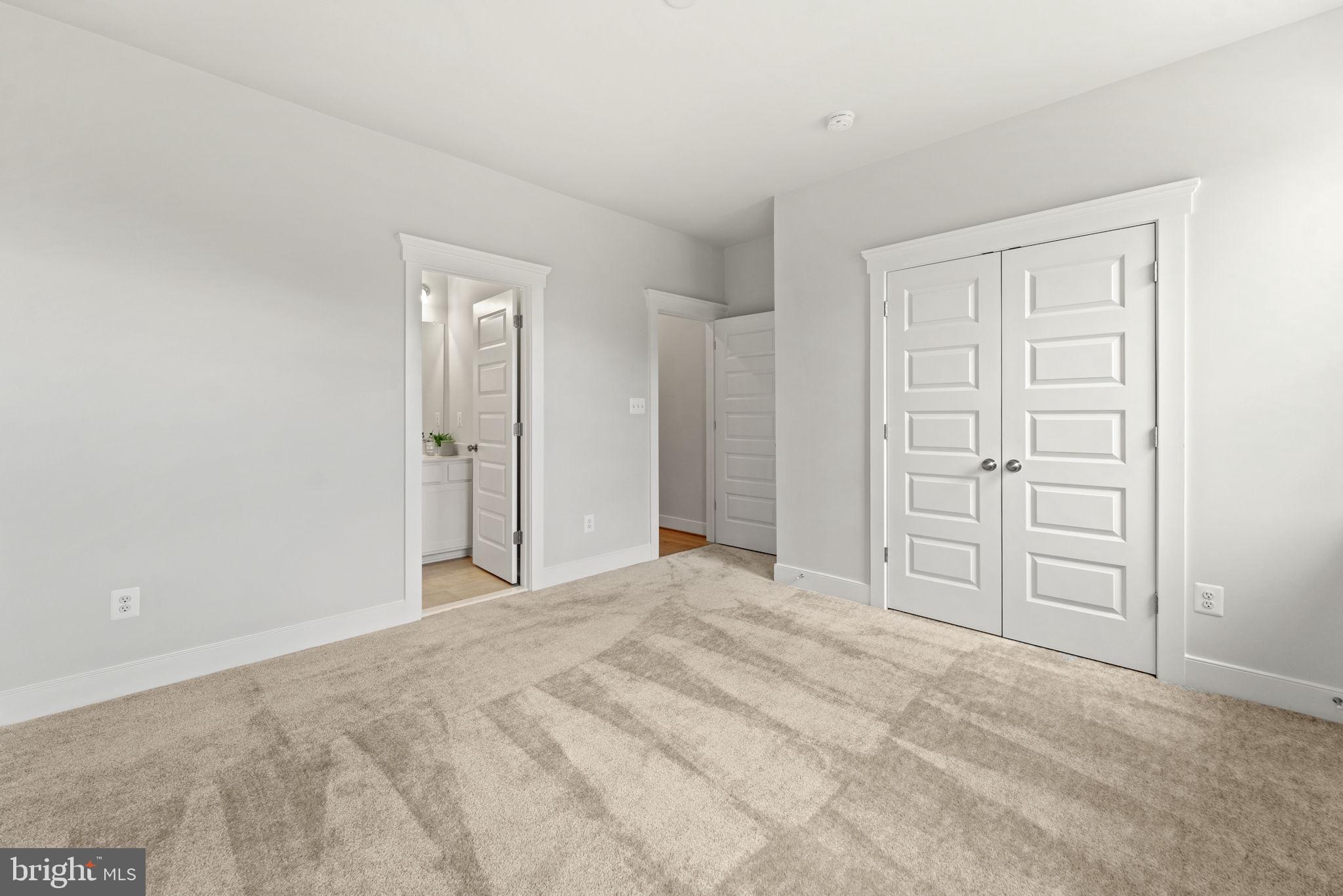 WATERFORD - Residential