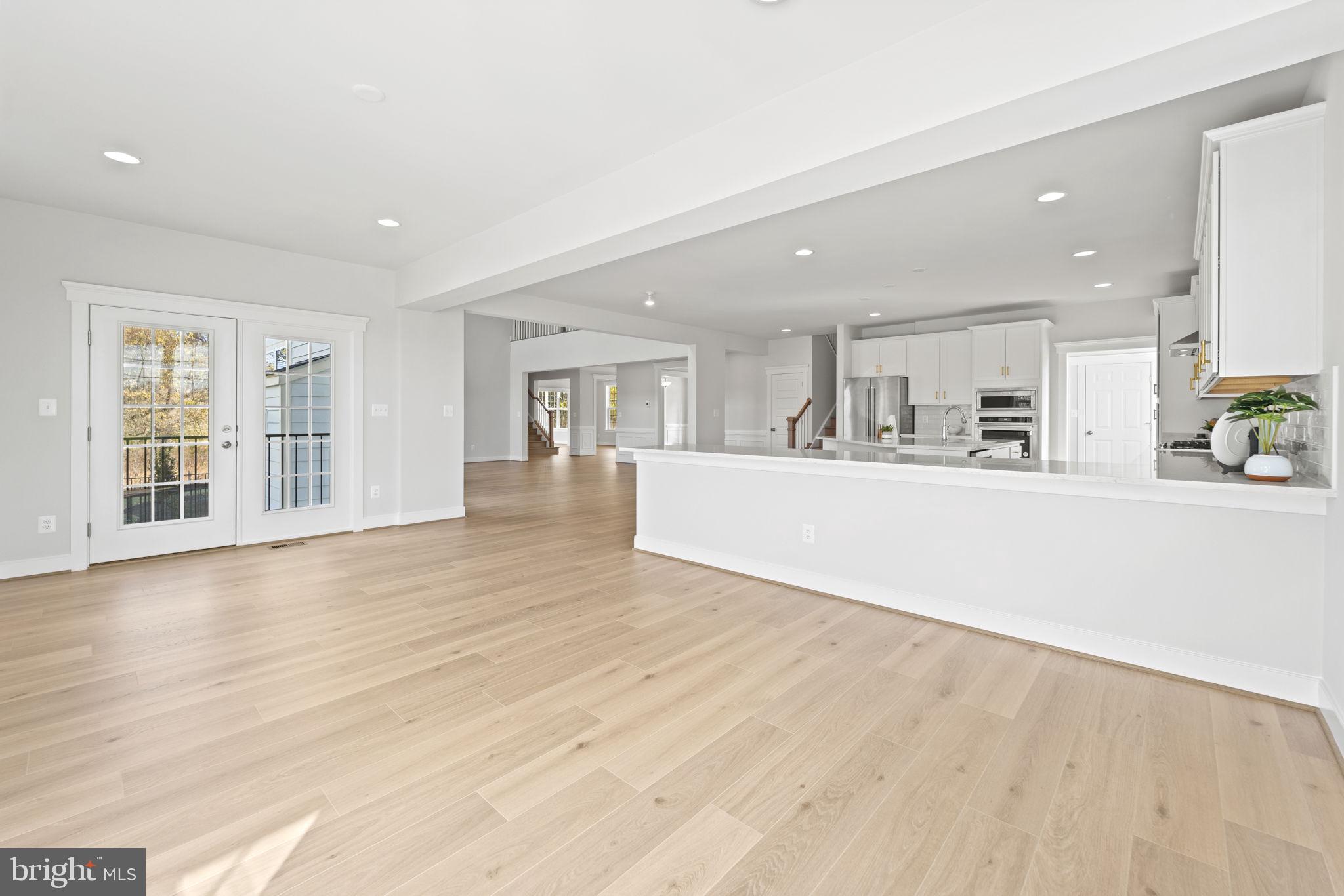 WATERFORD - Residential