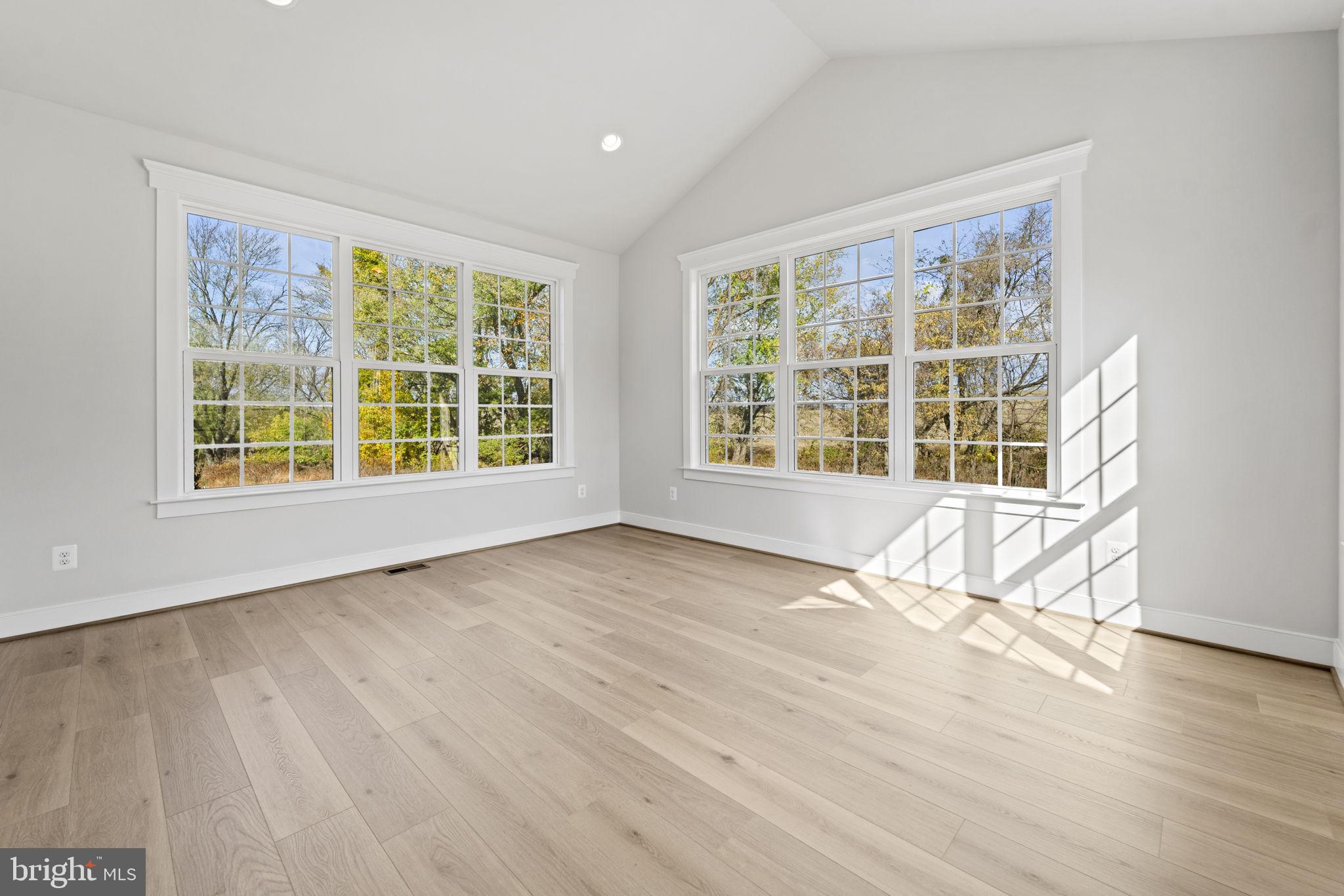 WATERFORD - Residential