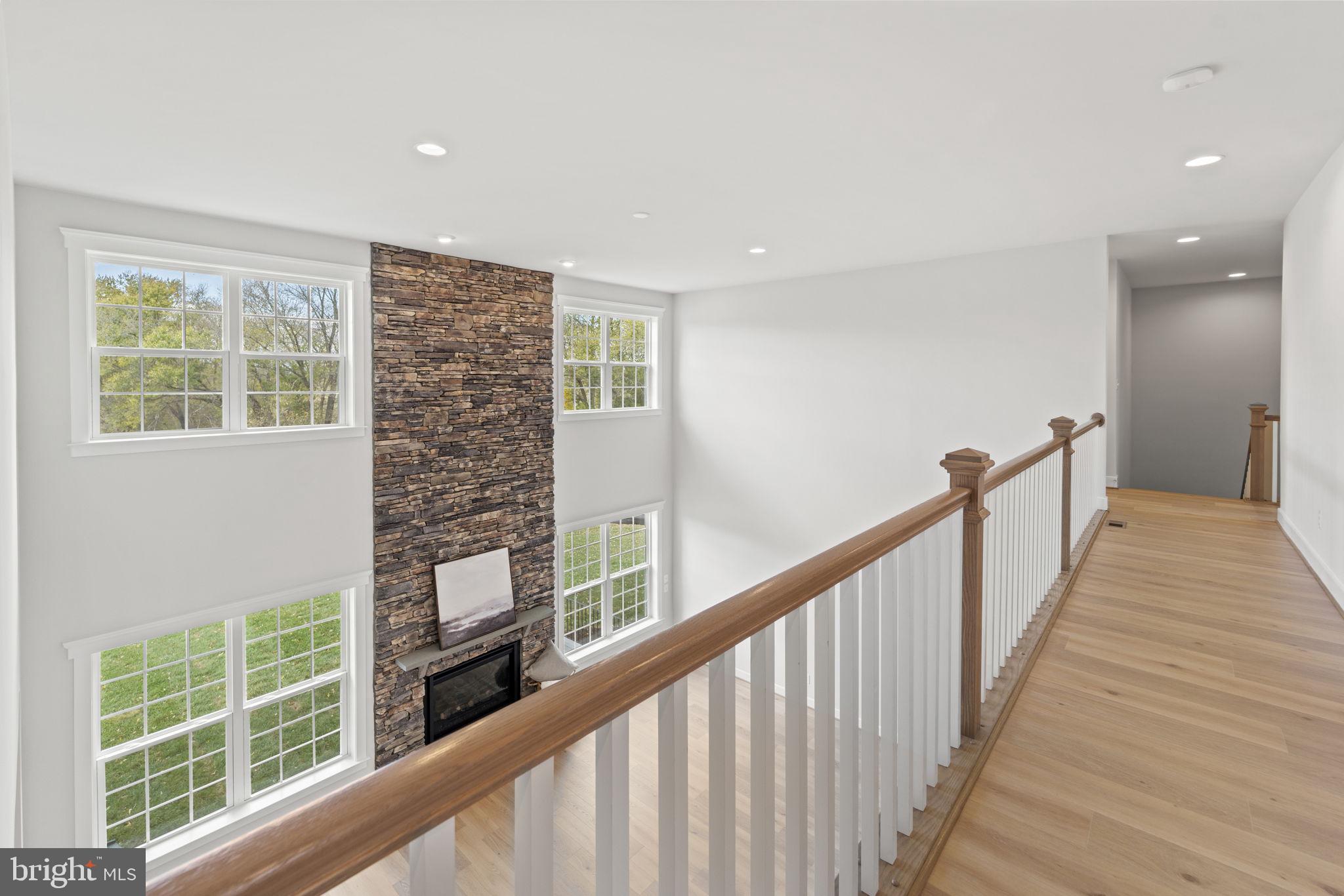 WATERFORD - Residential