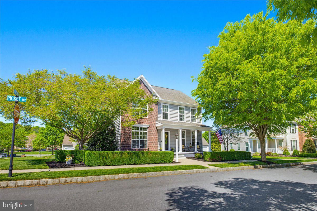 1400 PICKET DRIVE