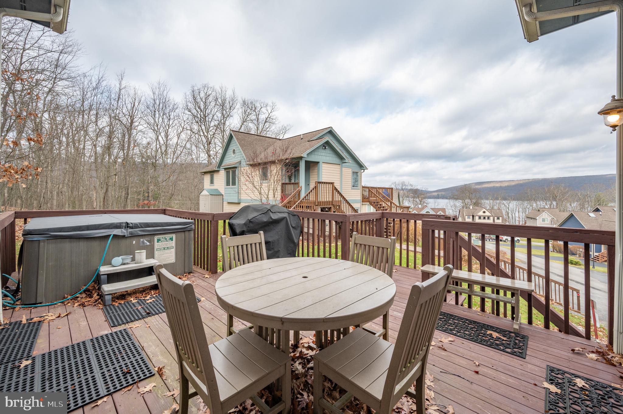 158 SILVER TREE LANE