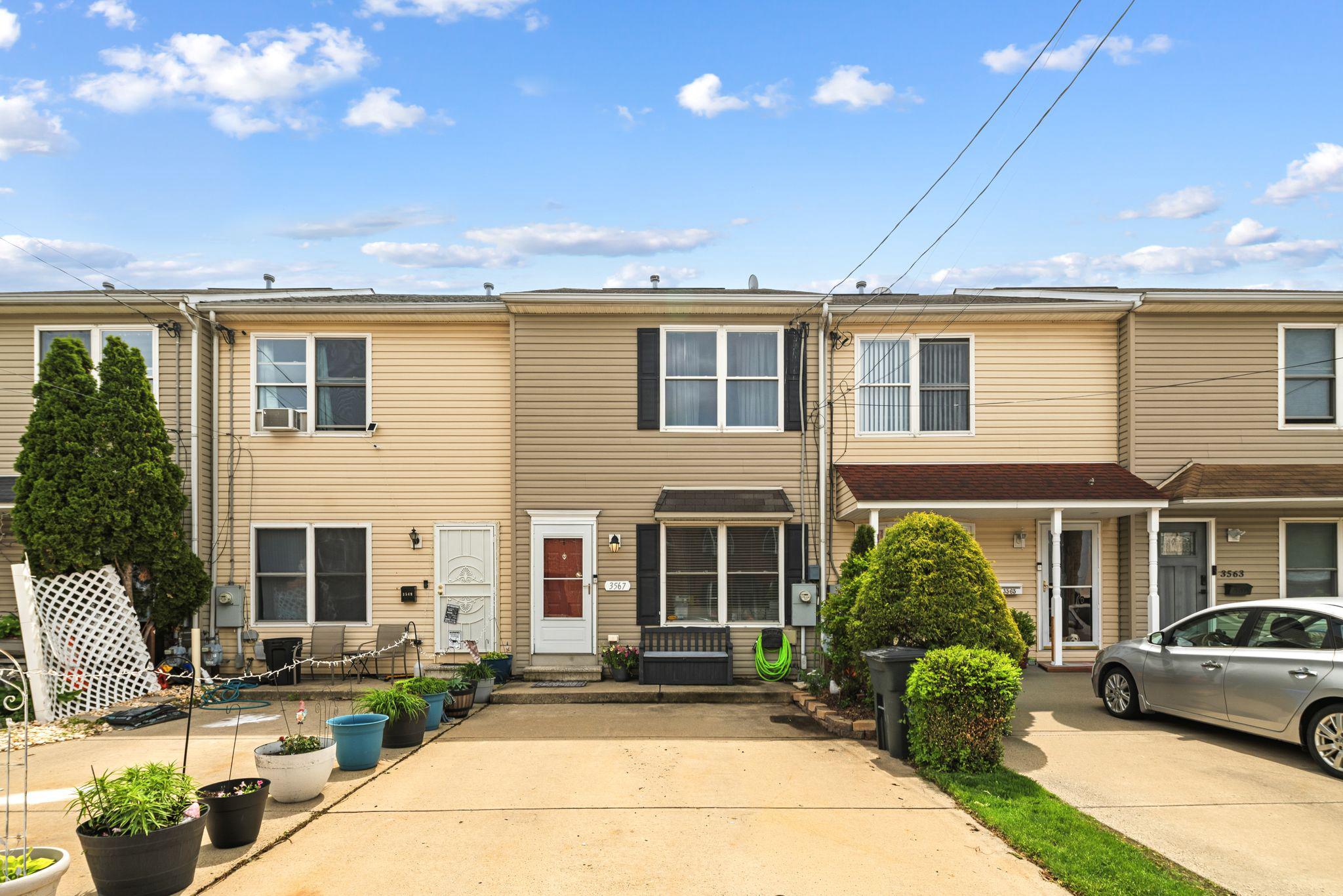 PORT RICHMOND - Residential