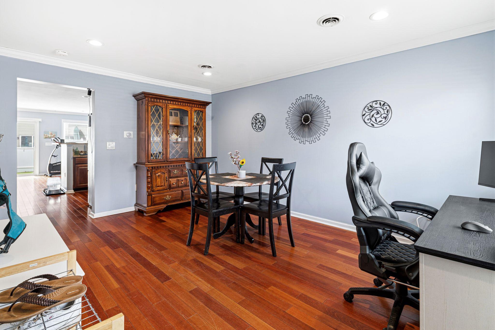 PORT RICHMOND - Residential
