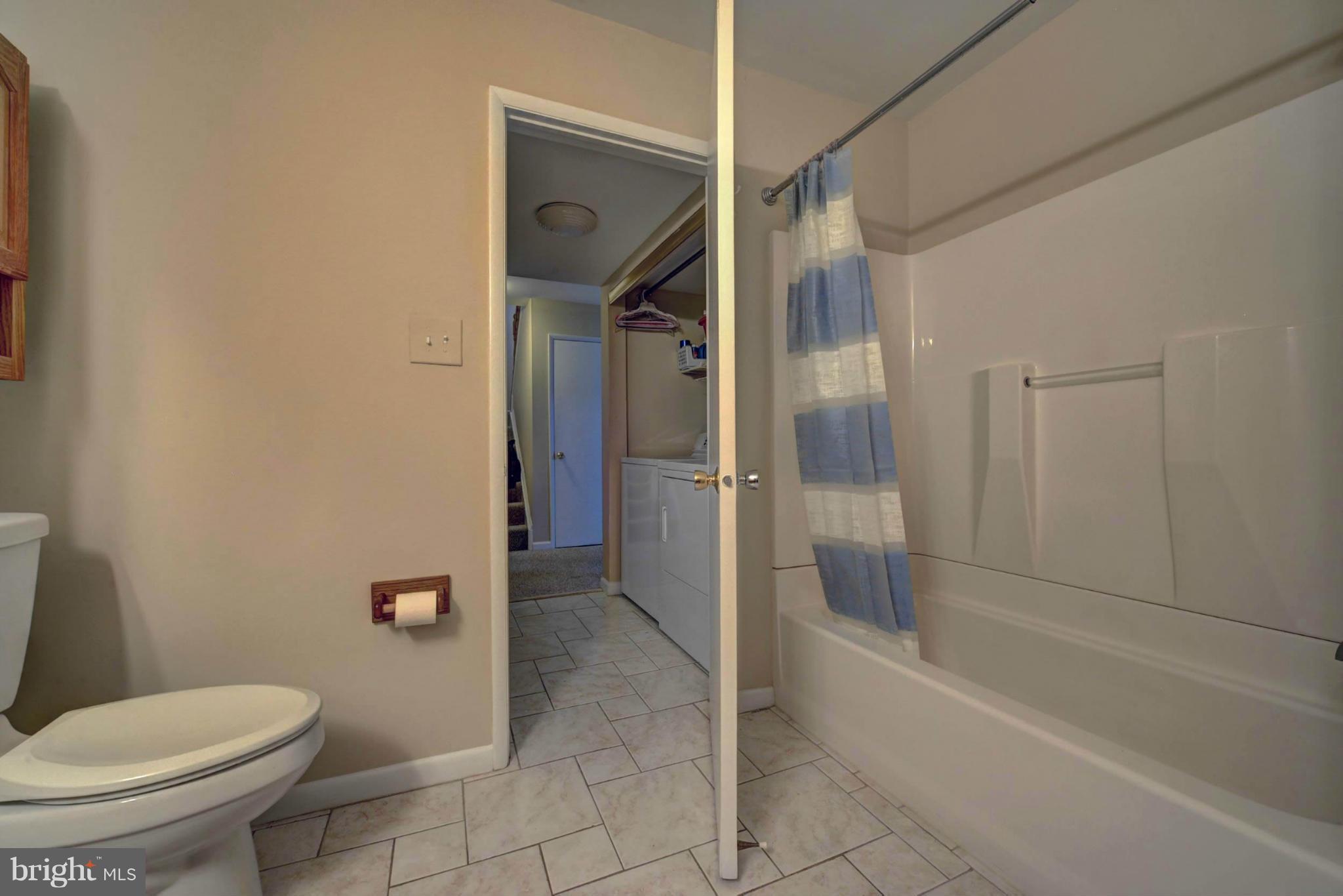 TYSONS WOODS - Residential