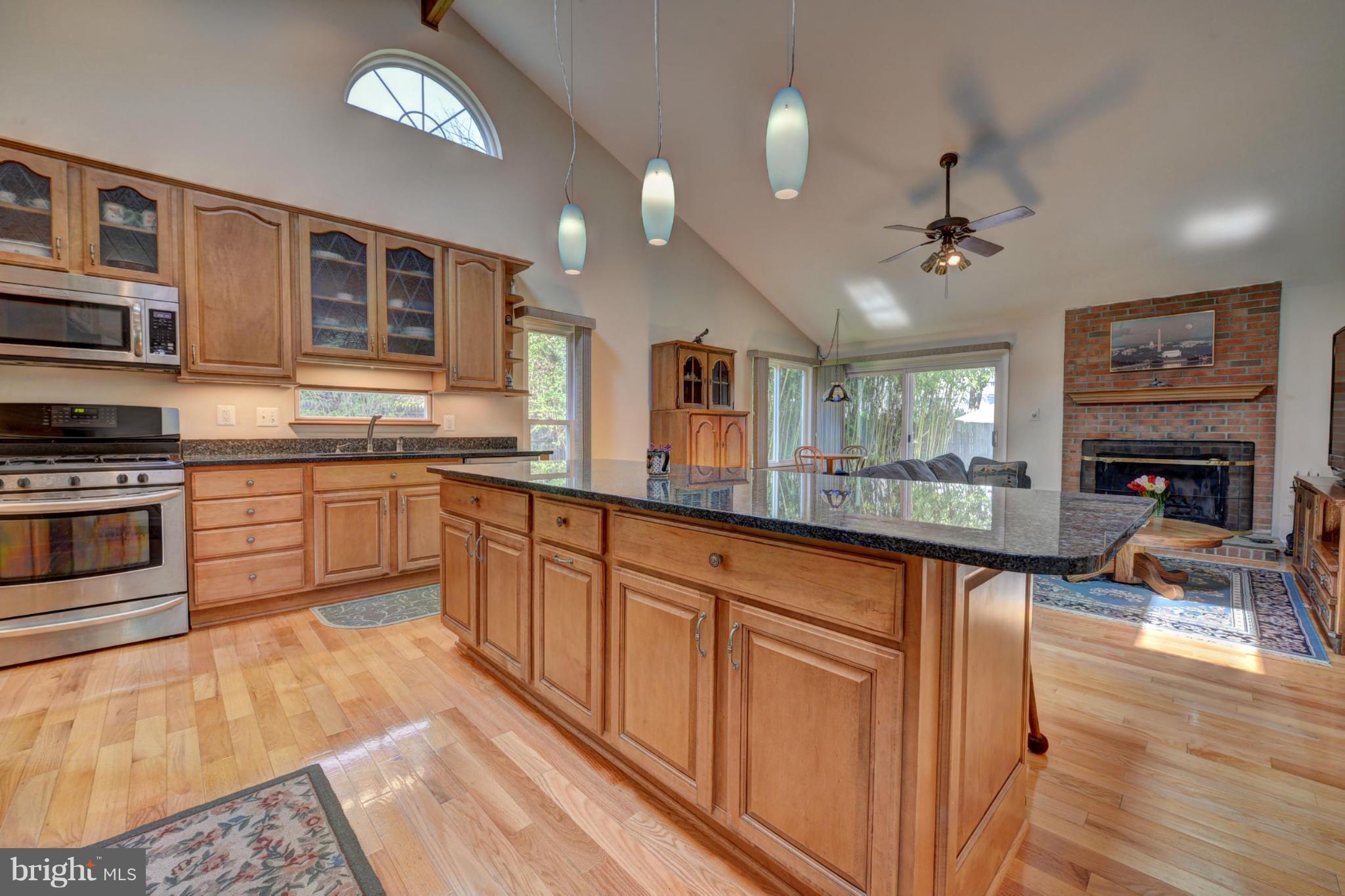 TYSONS WOODS - Residential