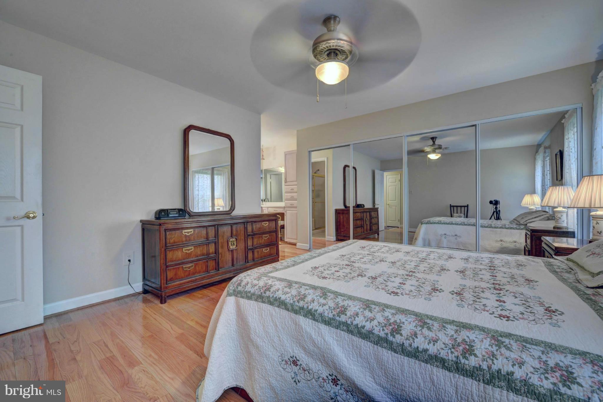 TYSONS WOODS - Residential