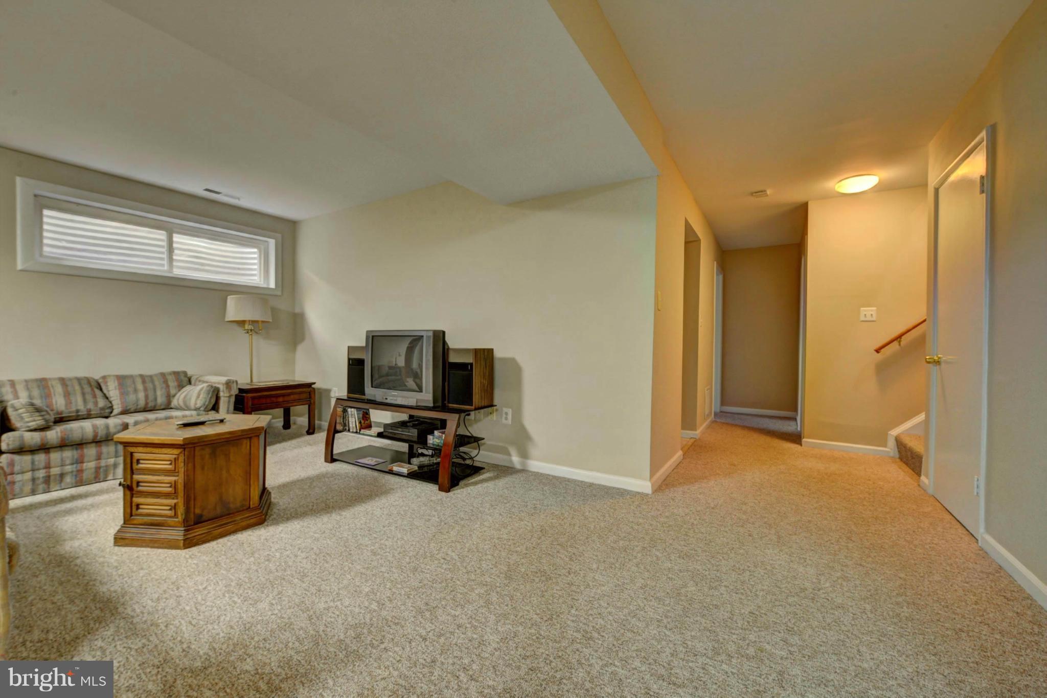 TYSONS WOODS - Residential