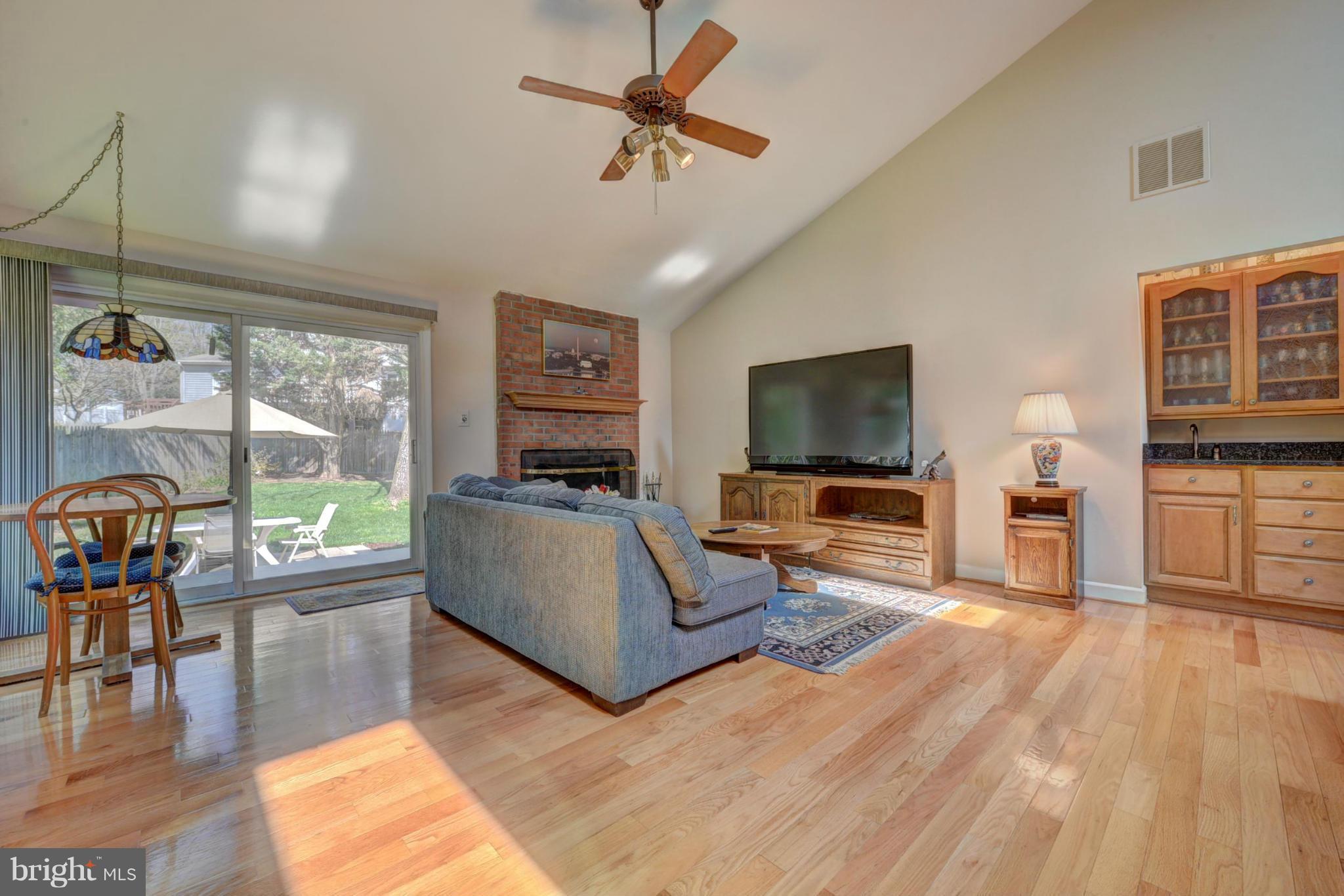 TYSONS WOODS - Residential