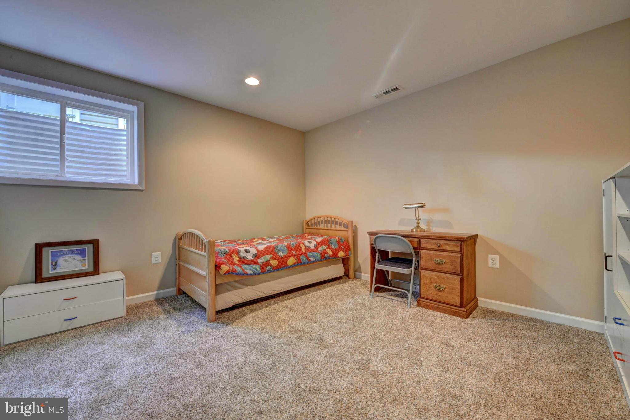 TYSONS WOODS - Residential