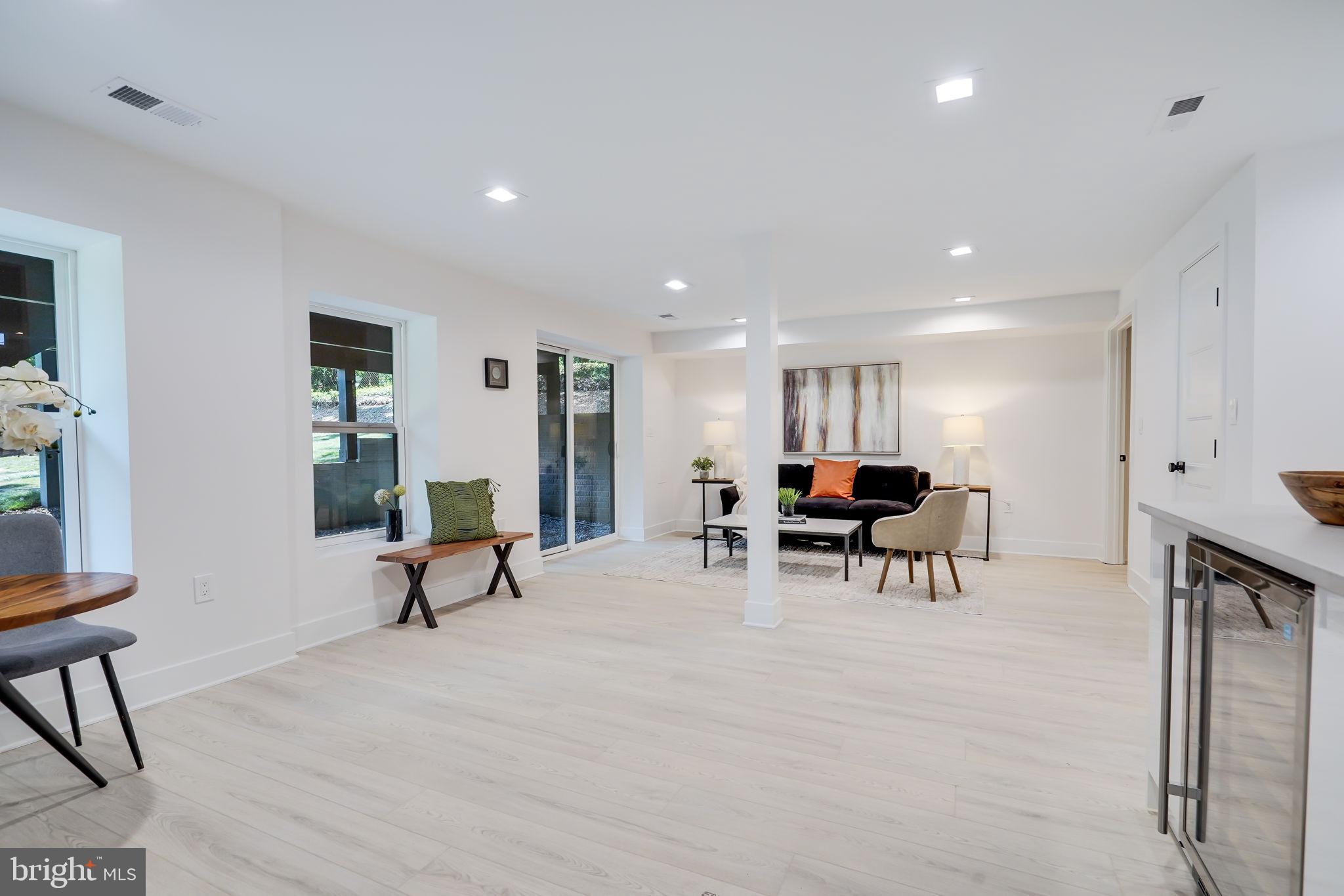 TAKOMA PARK - Residential