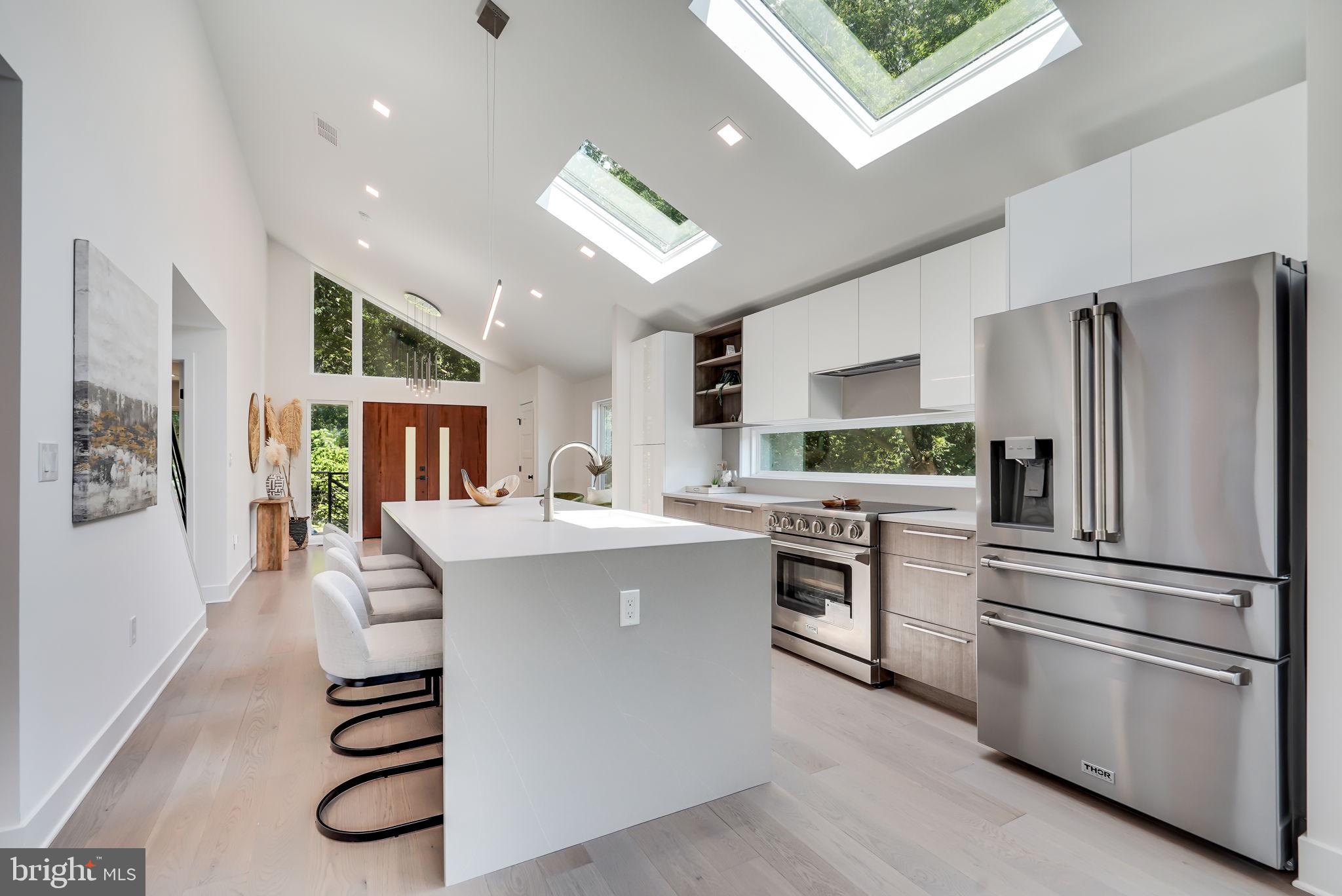 TAKOMA PARK - Residential