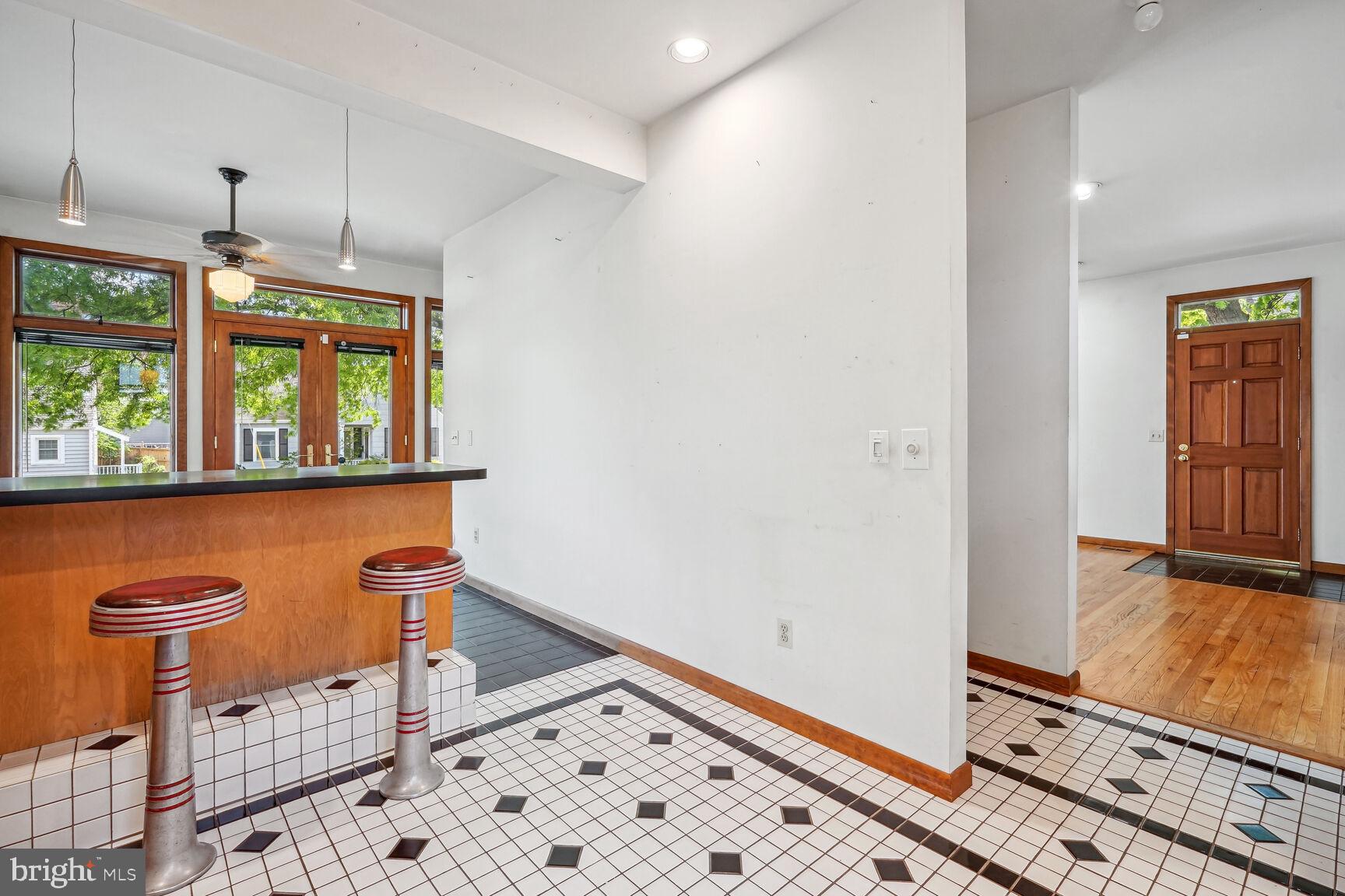 DOUGLAS ESTATES - Residential