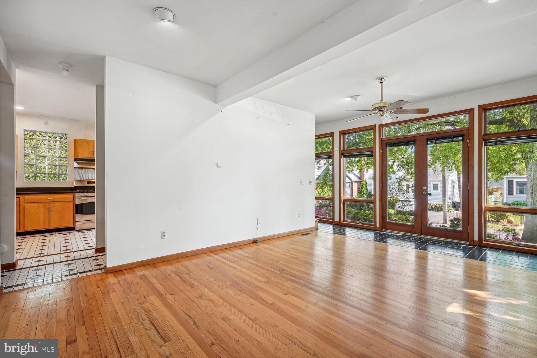 DOUGLAS ESTATES - Residential