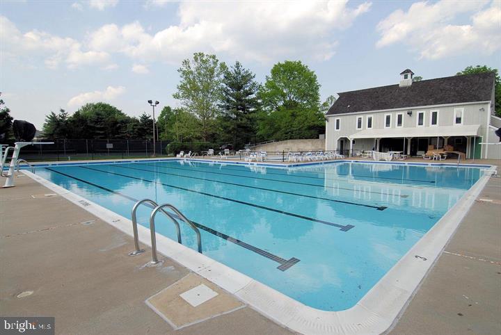 FRANKLIN FARM - Residential Lease