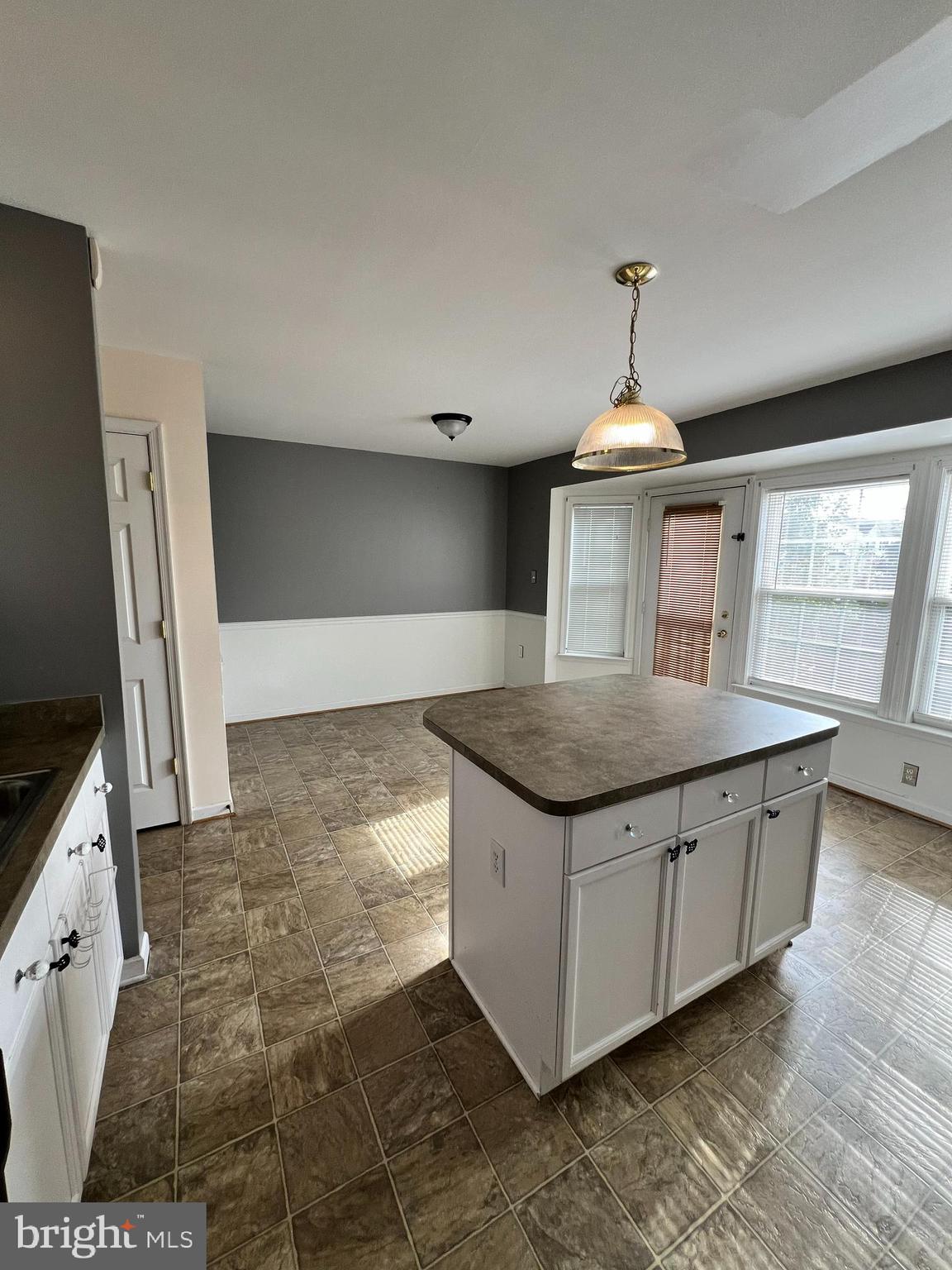 COUNTY GREEN - Residential