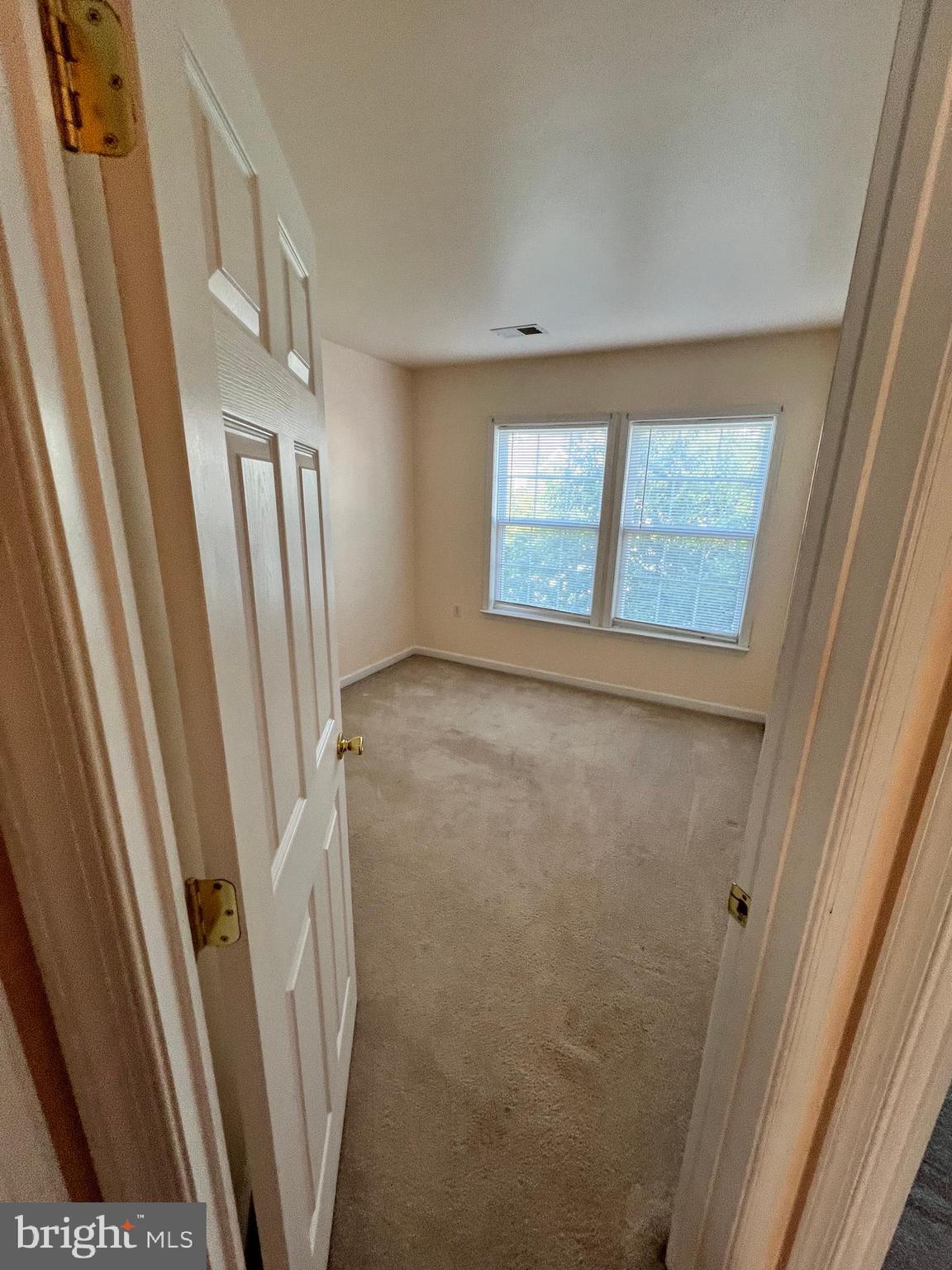 COUNTY GREEN - Residential