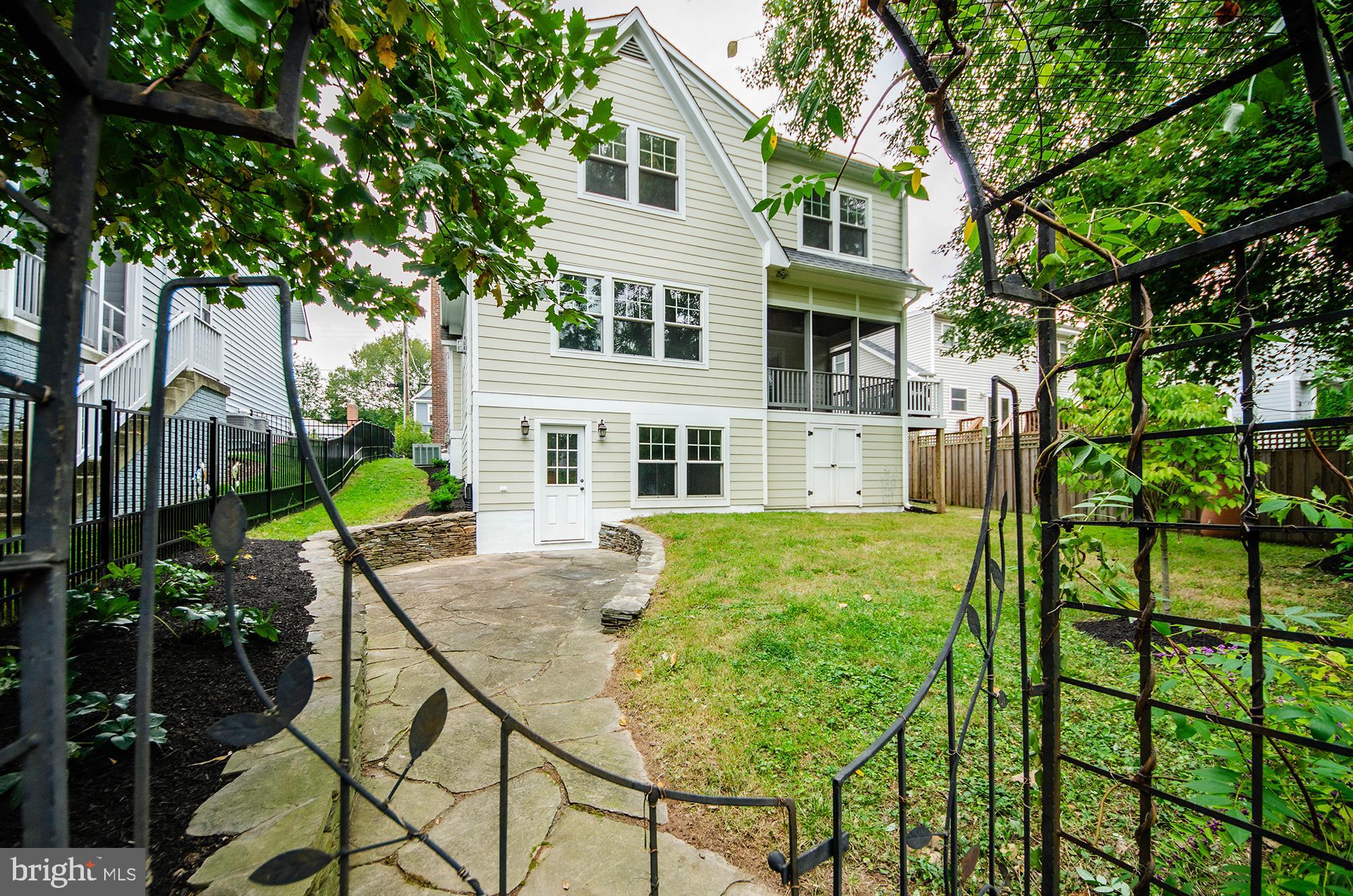 PARKHURST - Residential