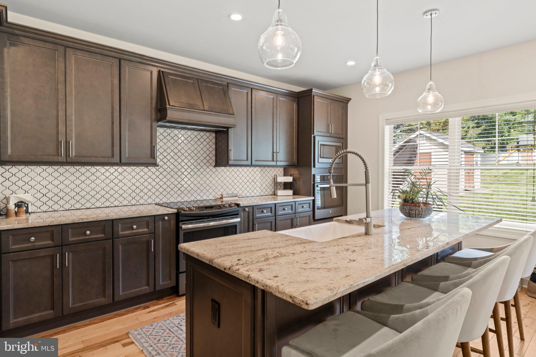 WHITPAIN WOODS - Residential