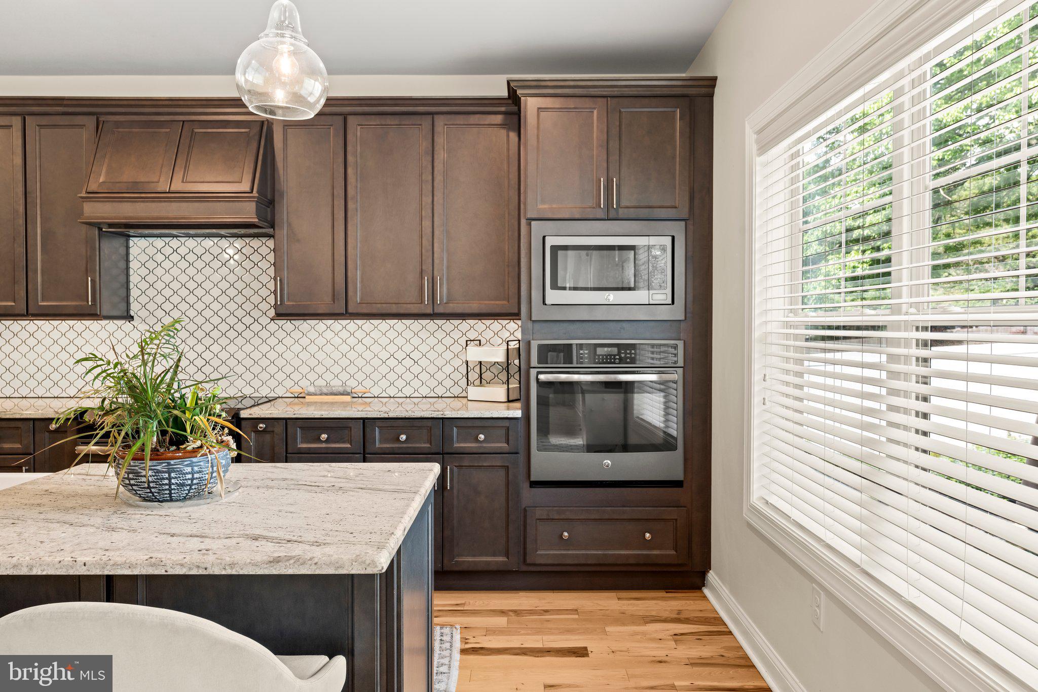 WHITPAIN WOODS - Residential