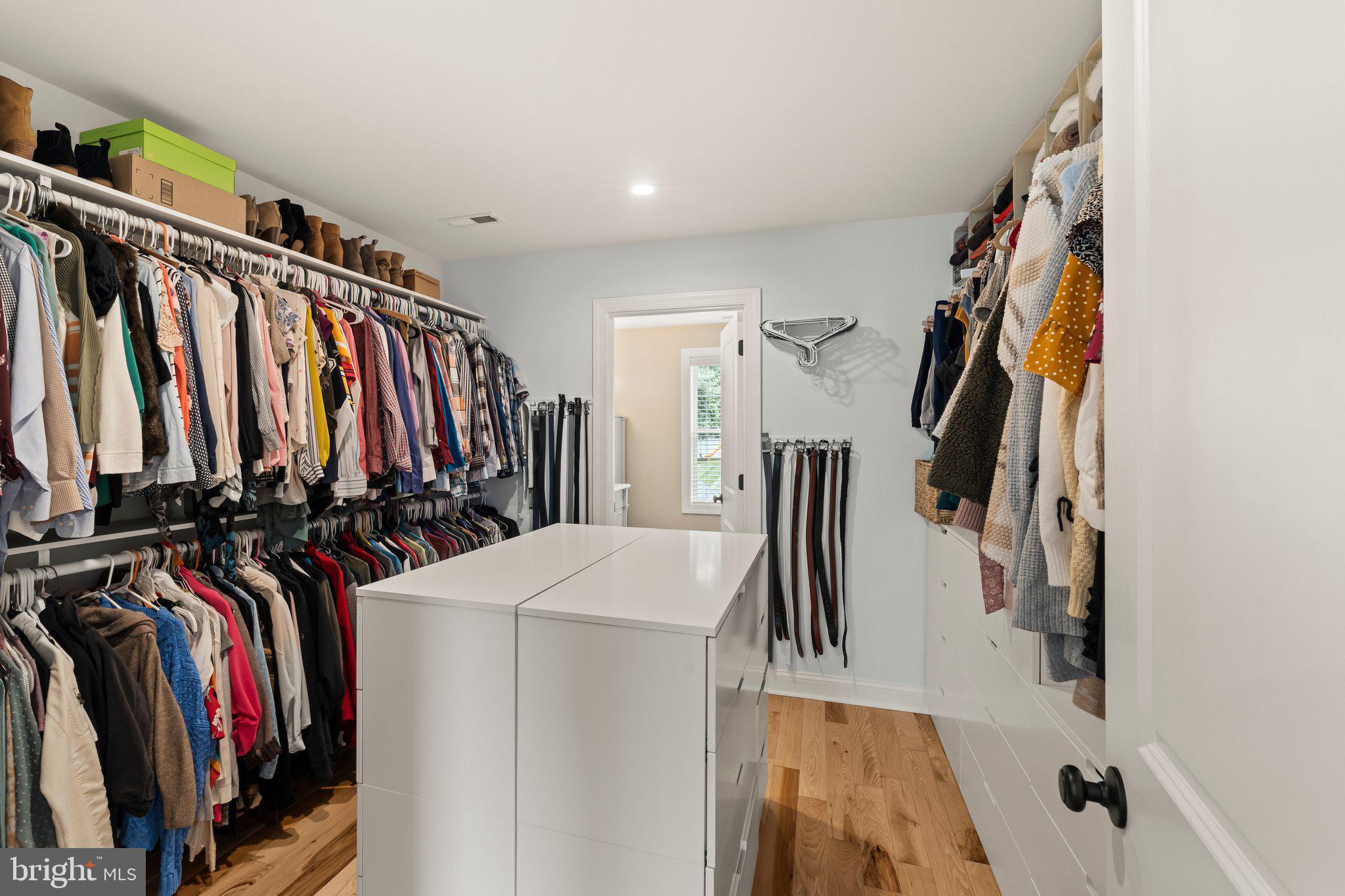 WHITPAIN WOODS - Residential