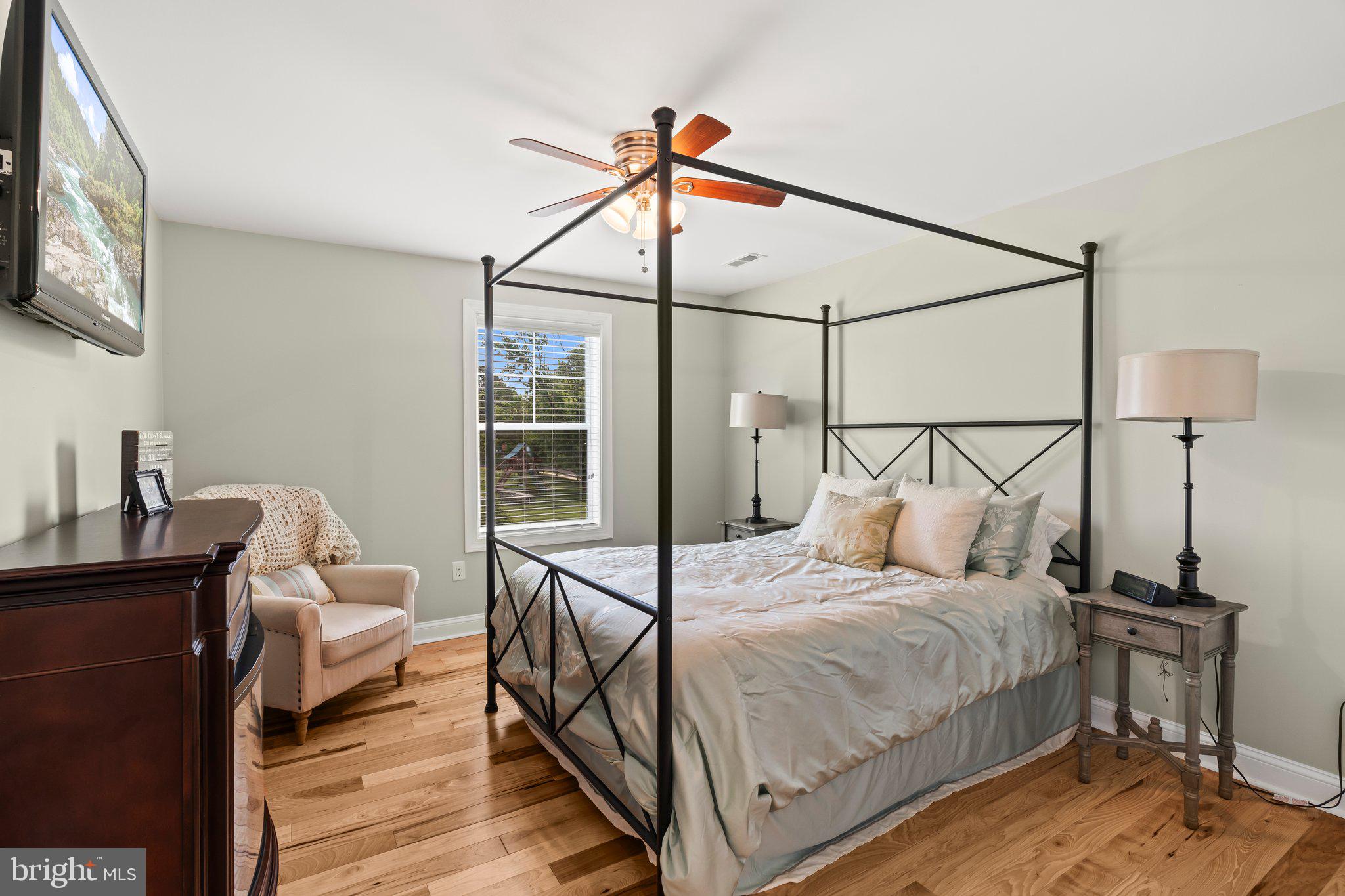 WHITPAIN WOODS - Residential