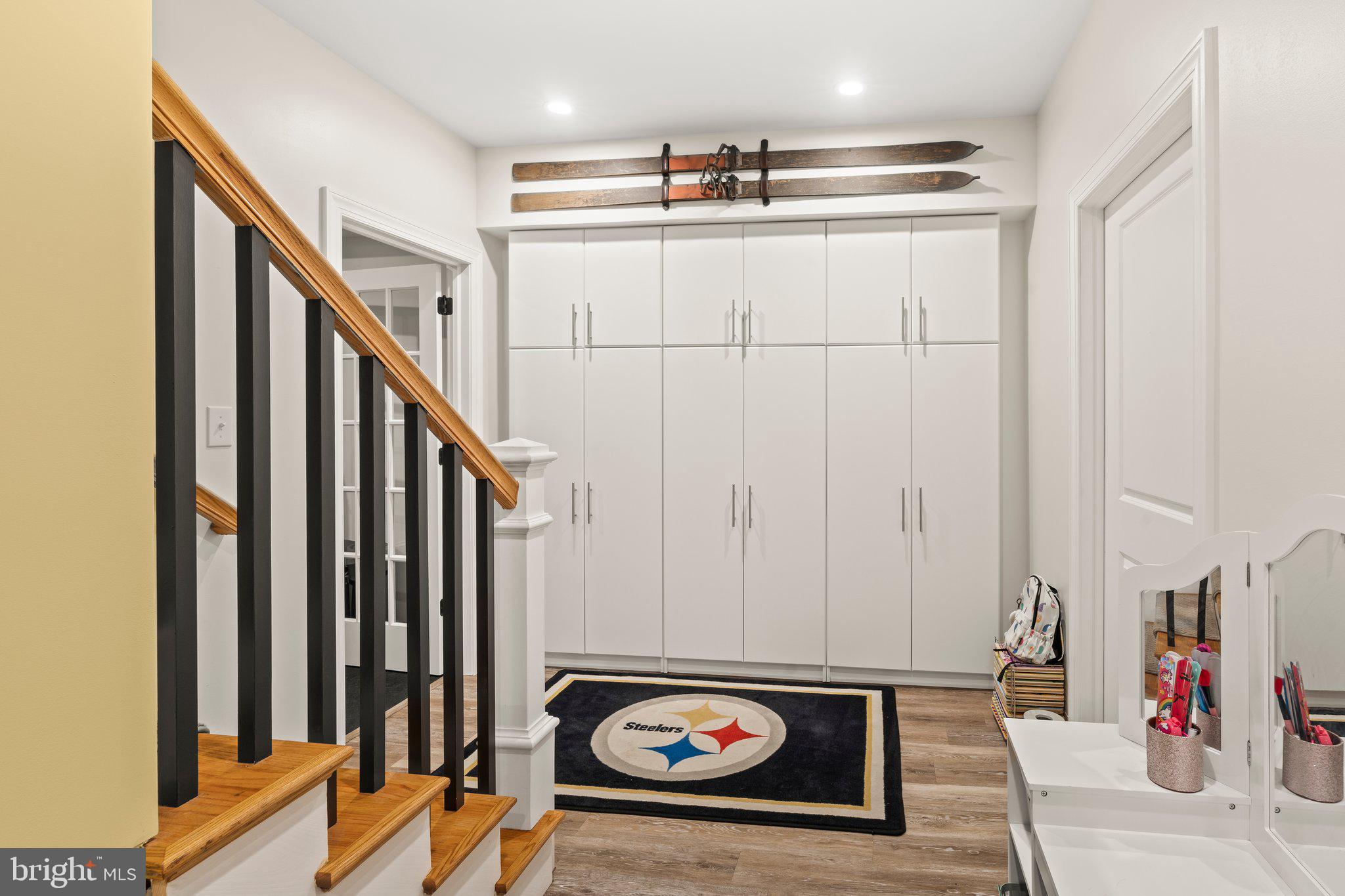 WHITPAIN WOODS - Residential