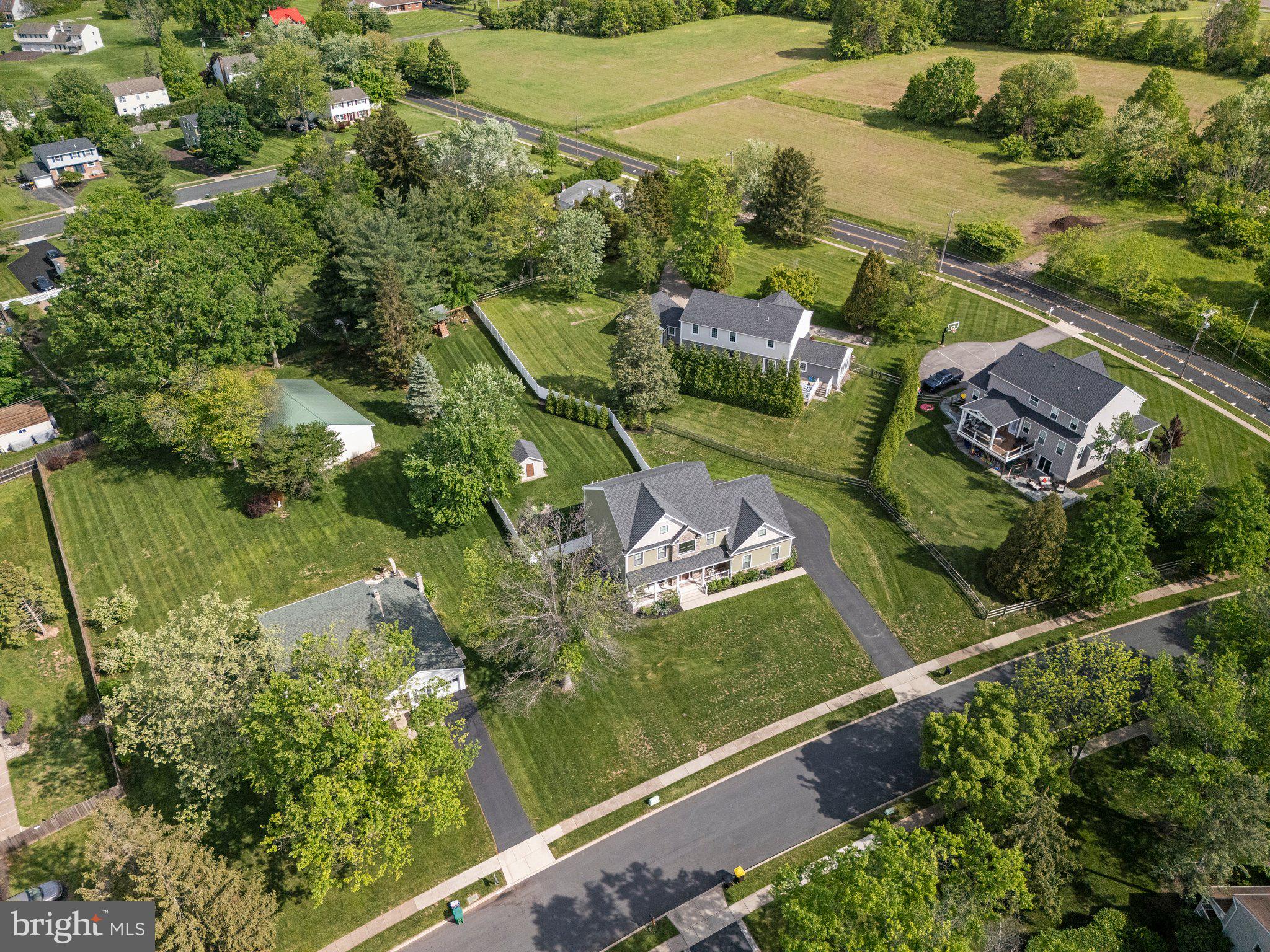 WHITPAIN WOODS - Residential