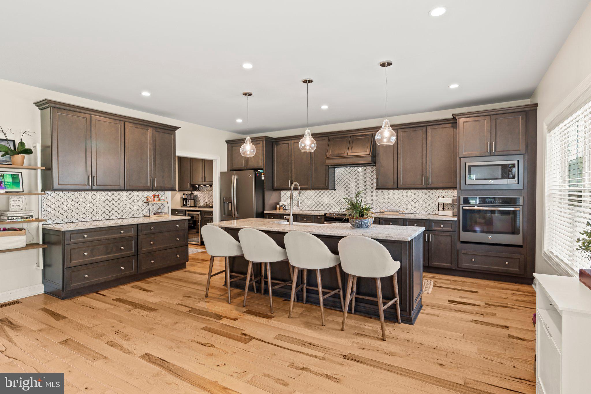 WHITPAIN WOODS - Residential