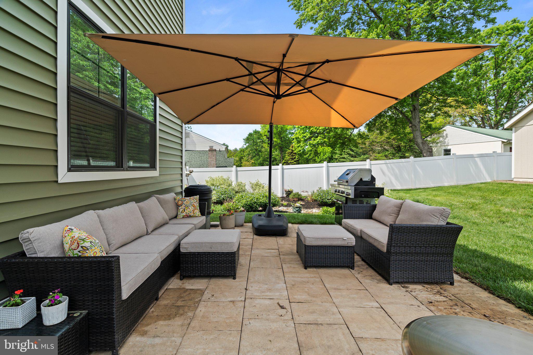 WHITPAIN WOODS - Residential