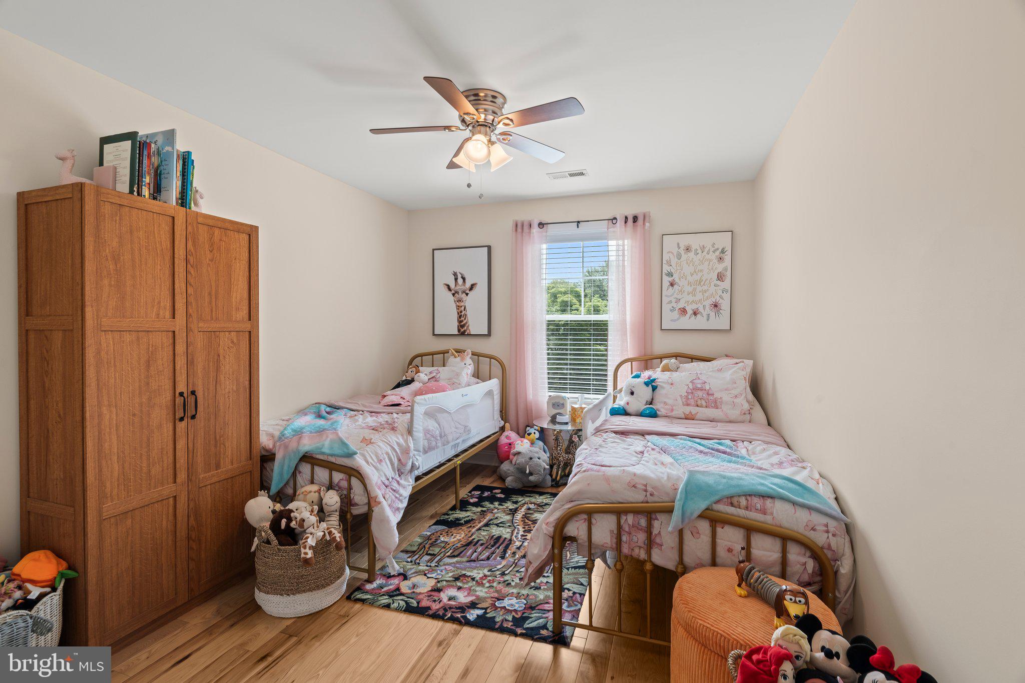 WHITPAIN WOODS - Residential